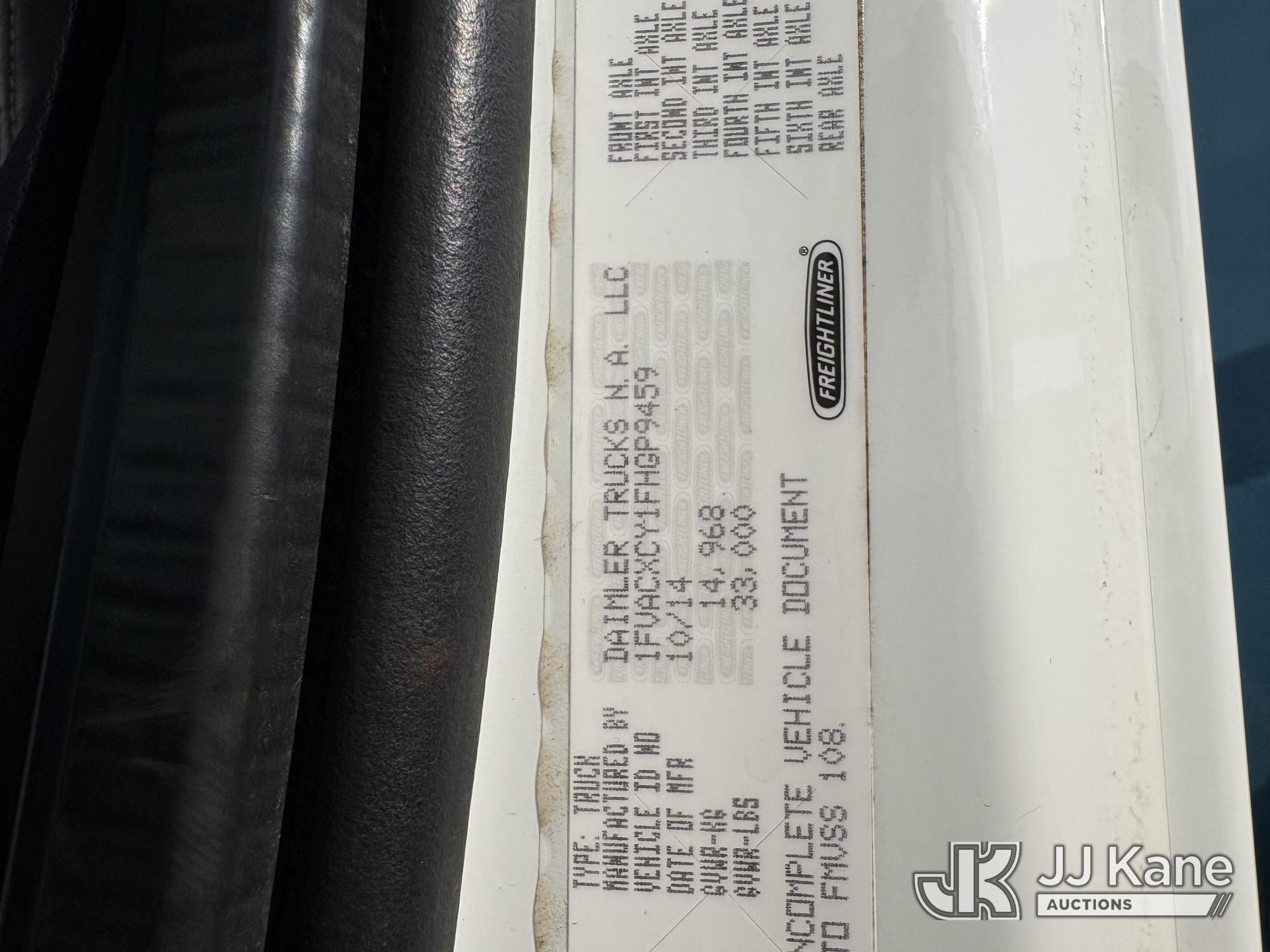 2015 Freightliner M2 106