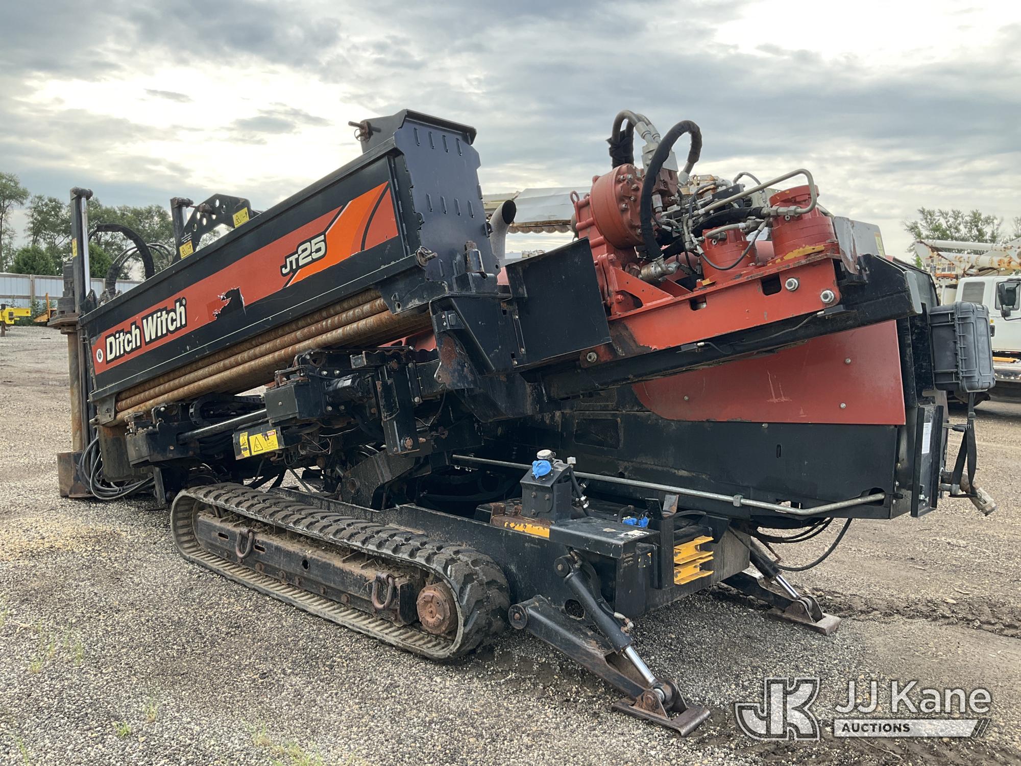 2016 Ditch Witch JT25