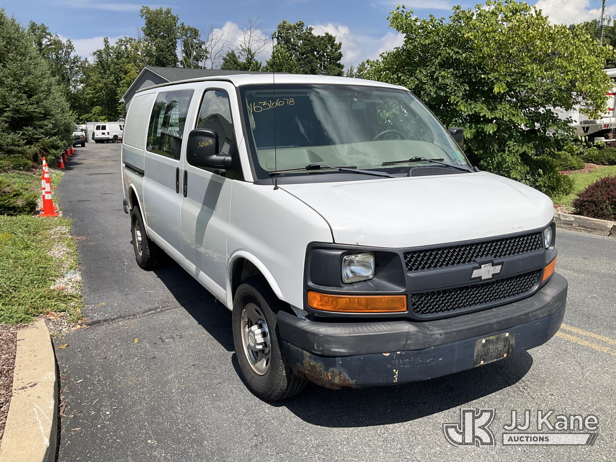 2011 Chevrolet EXPRESS G2500
