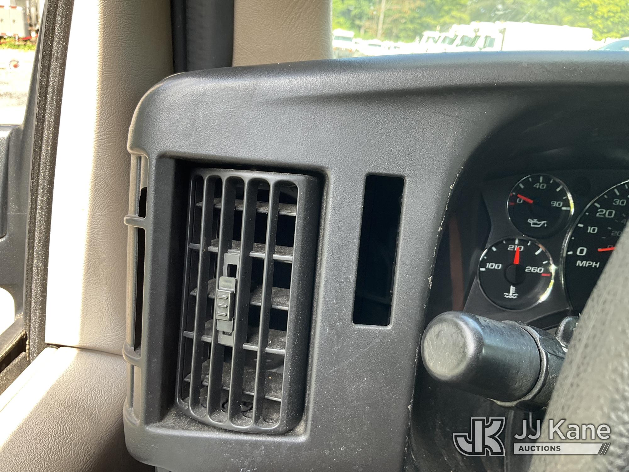 2011 Chevrolet EXPRESS G2500