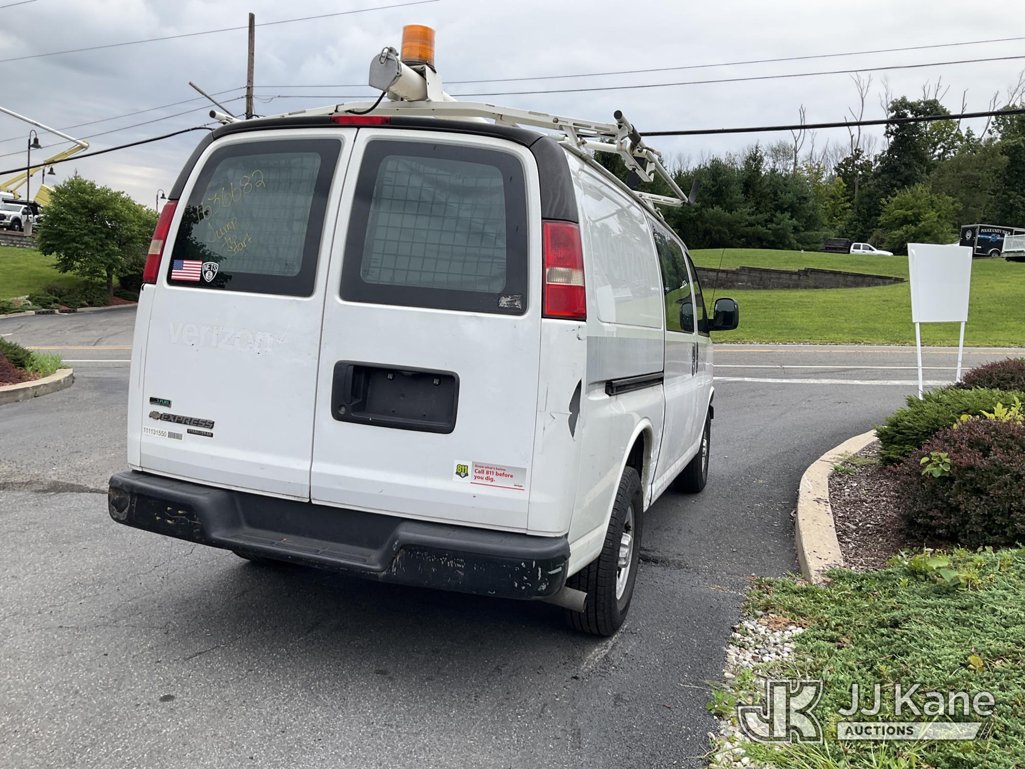 2011 Chevrolet EXPRESS G2500