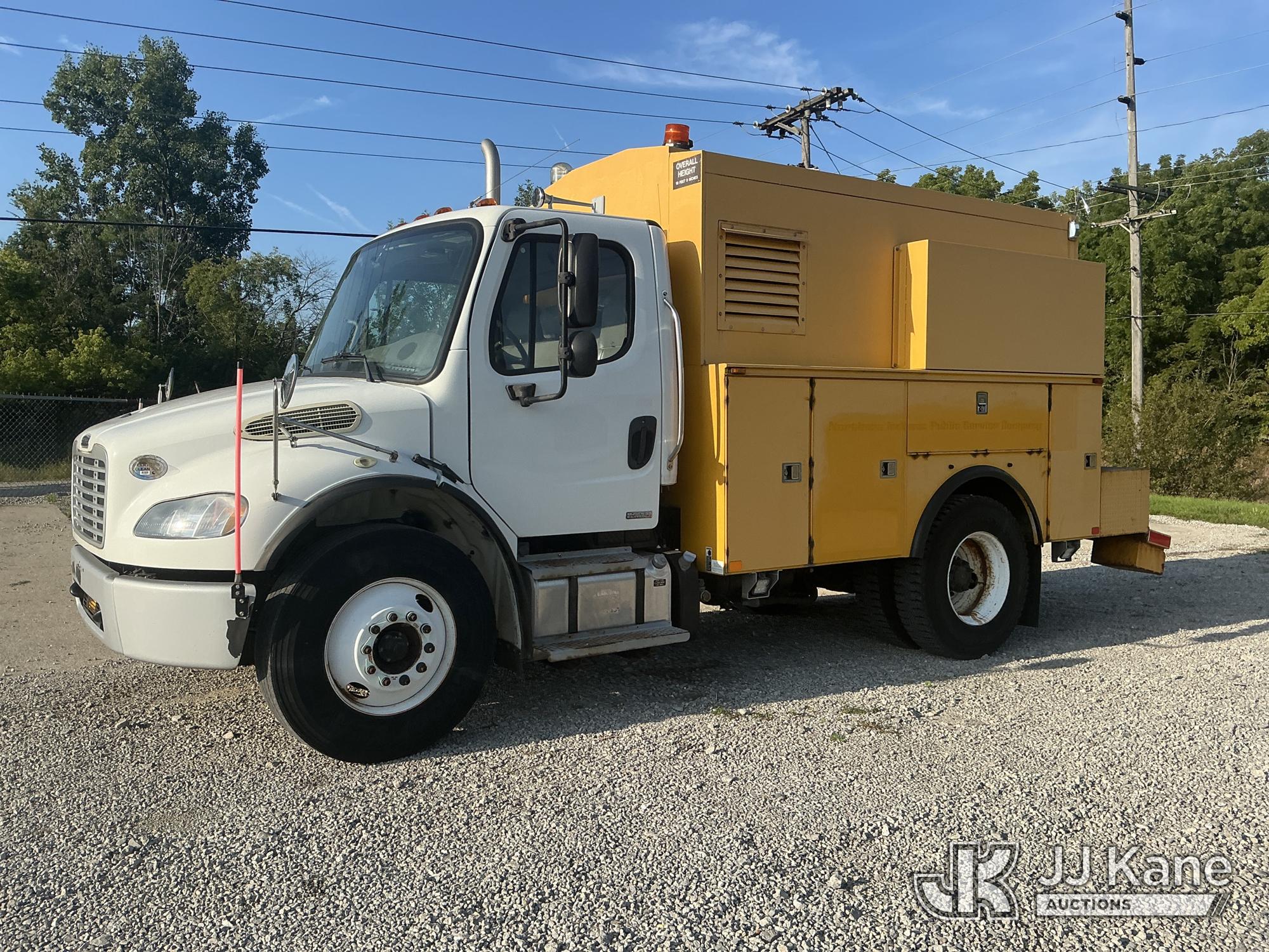 2011 Freightliner M2 106