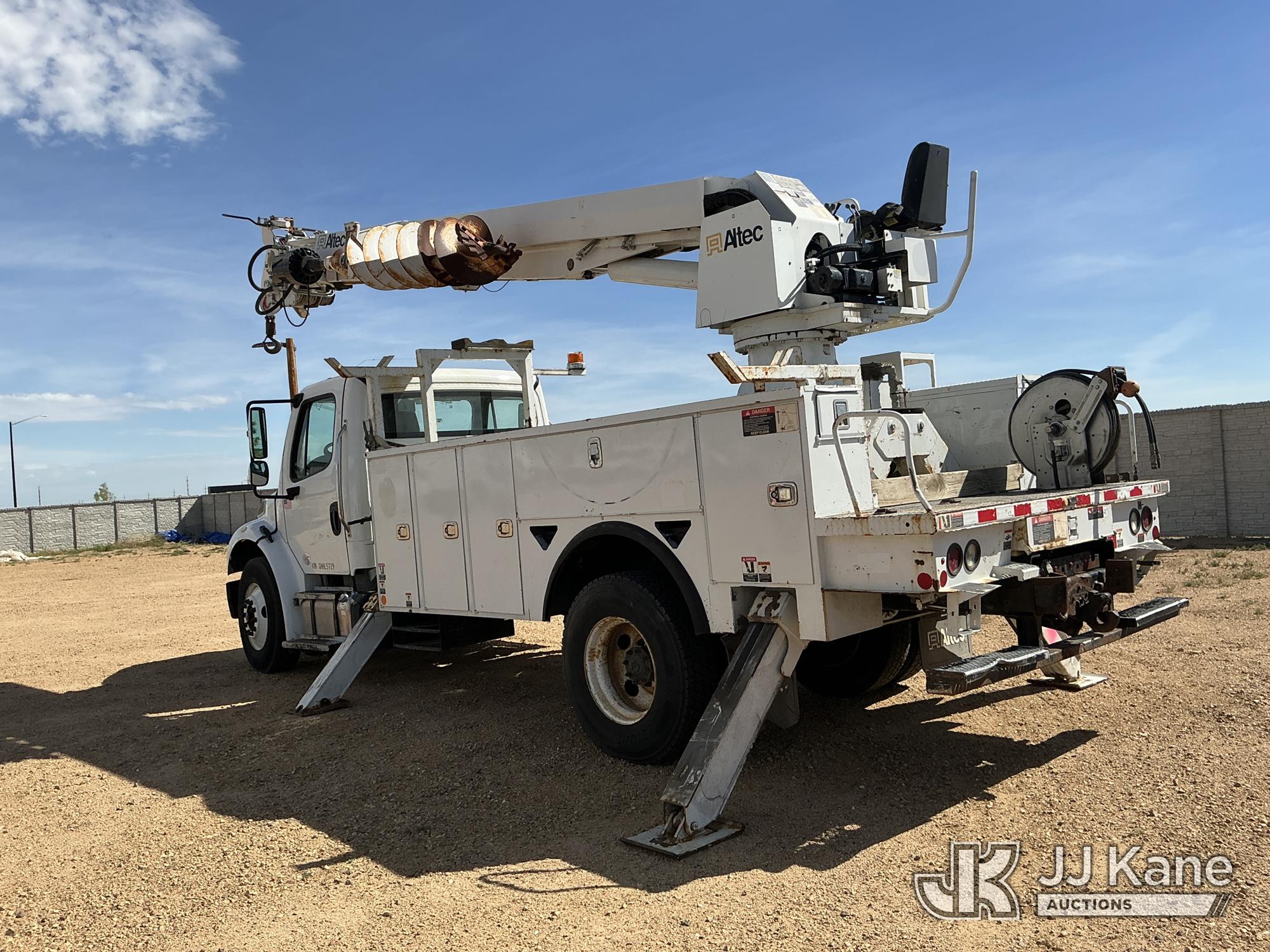 2016 Freightliner M2 106