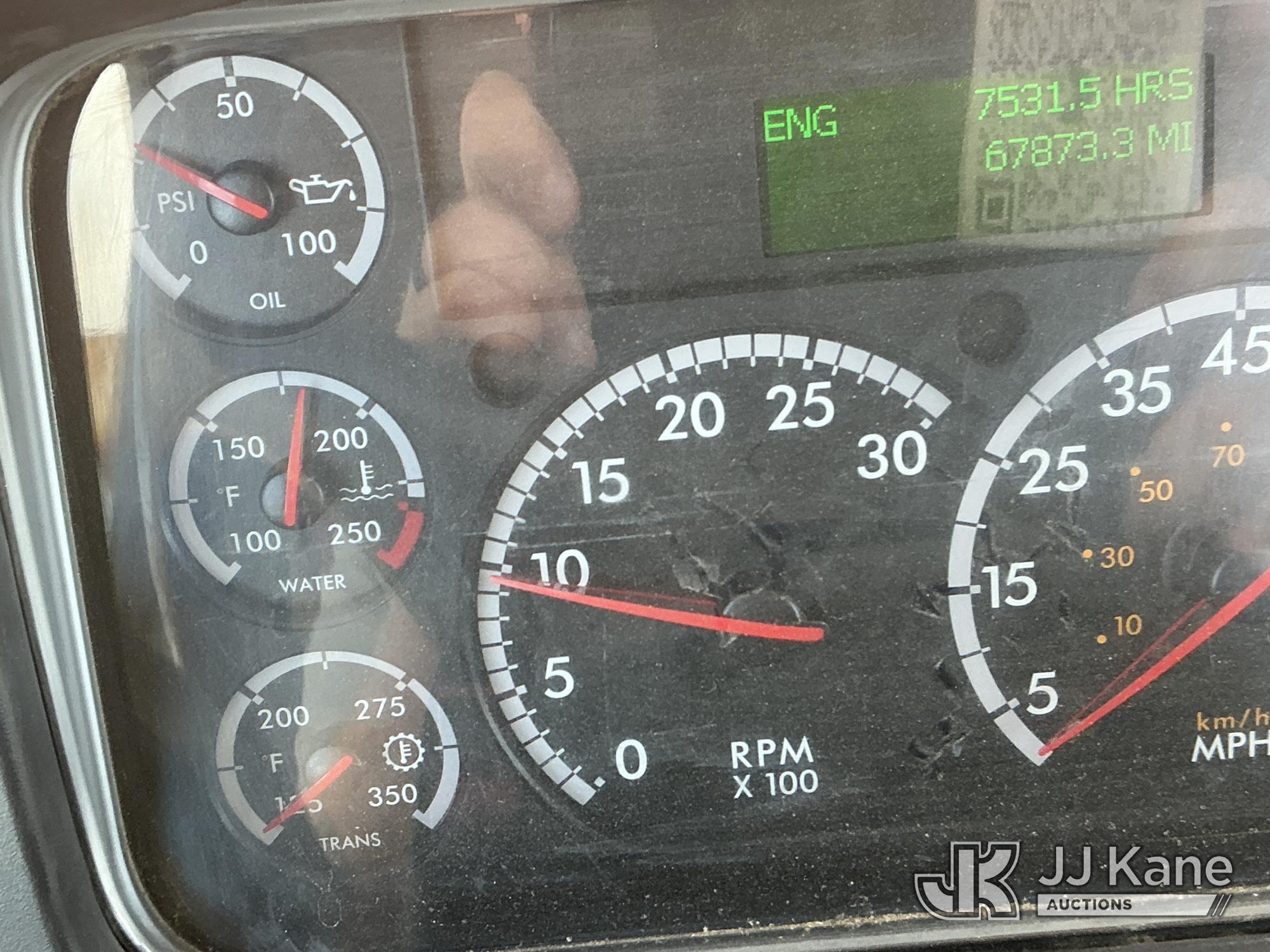 2016 Freightliner M2 106