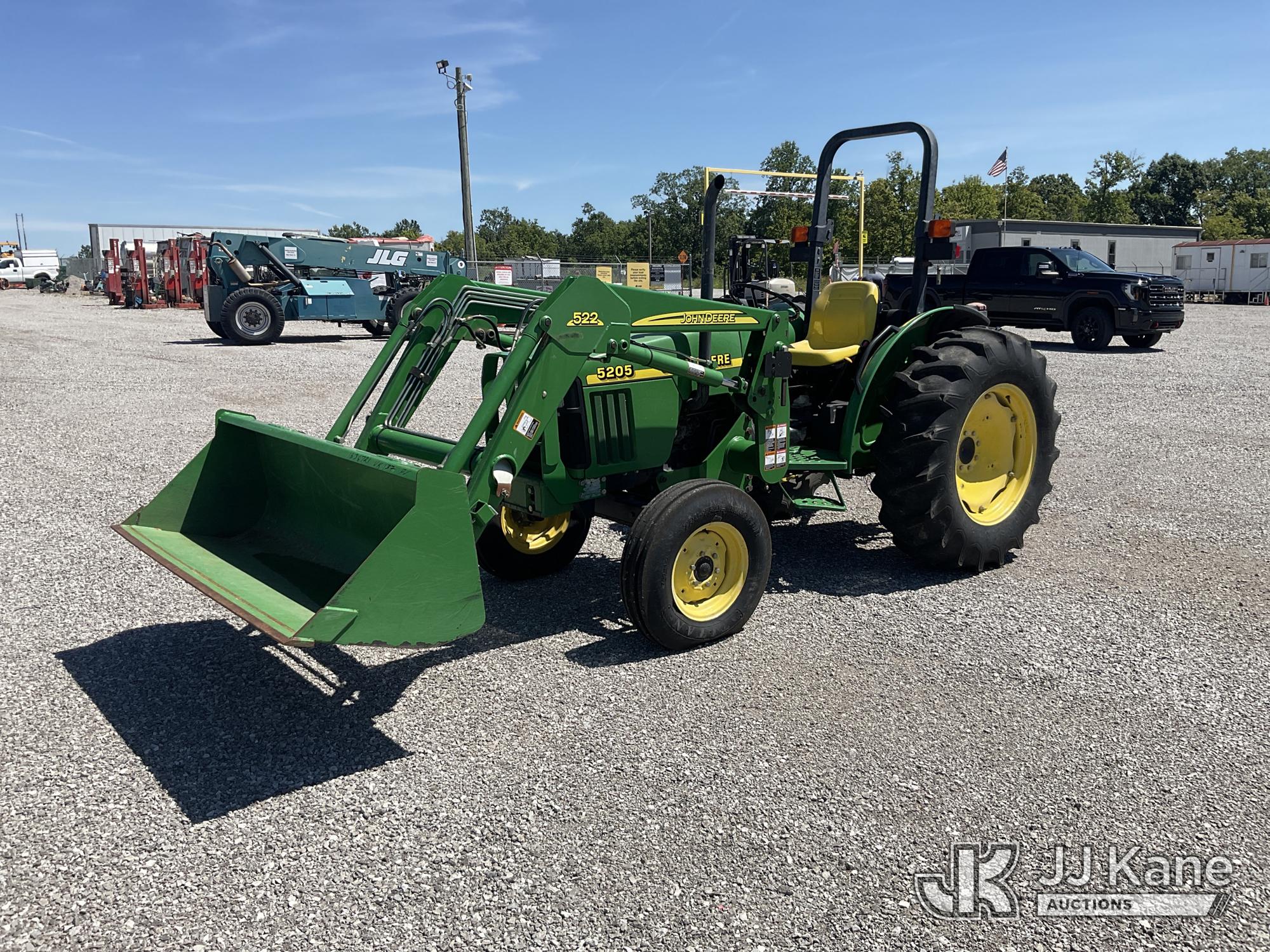 John Deere 5205 Utility Tractor Loader