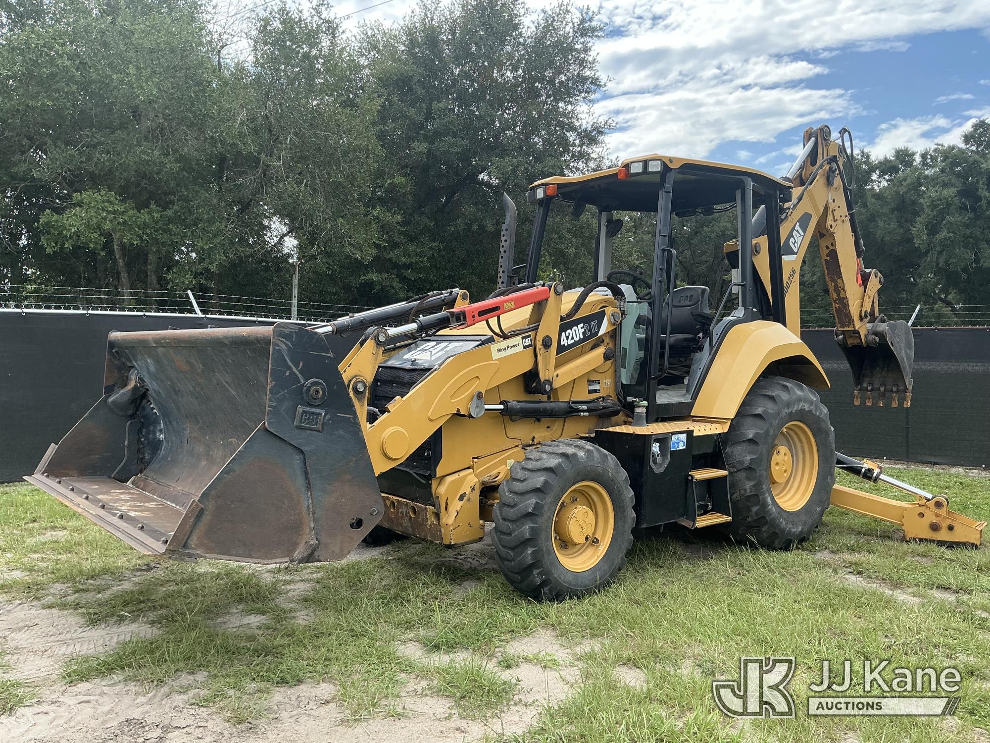 0 Caterpillar 420F2-IT 4x4