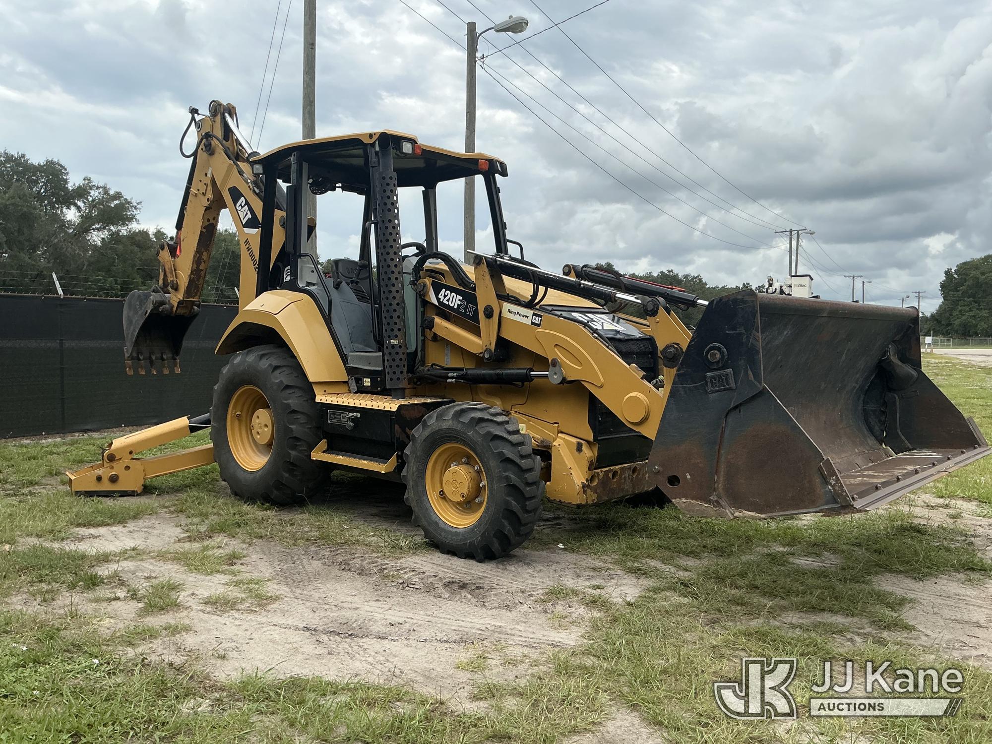 0 Caterpillar 420F2-IT 4x4