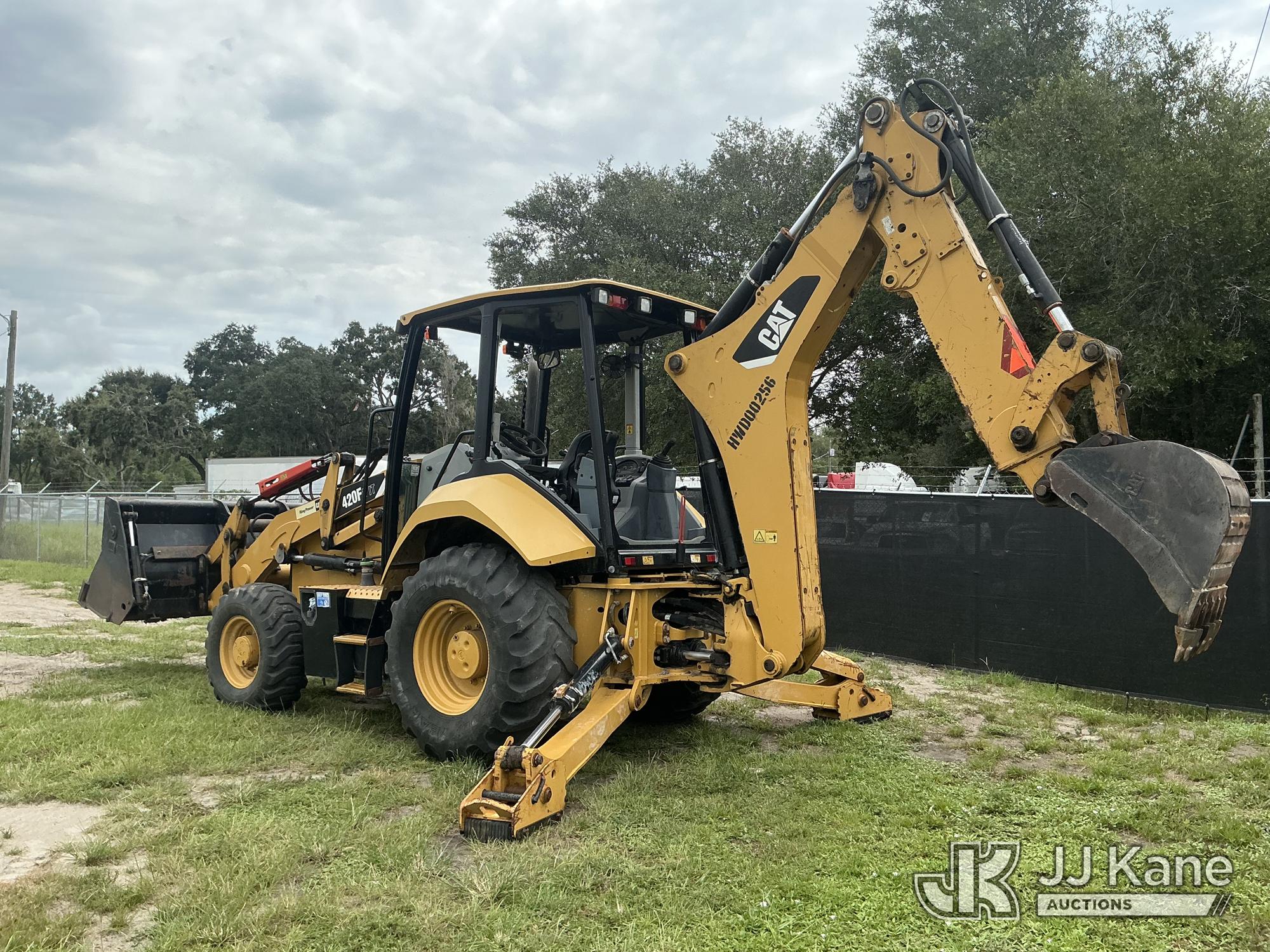 0 Caterpillar 420F2-IT 4x4