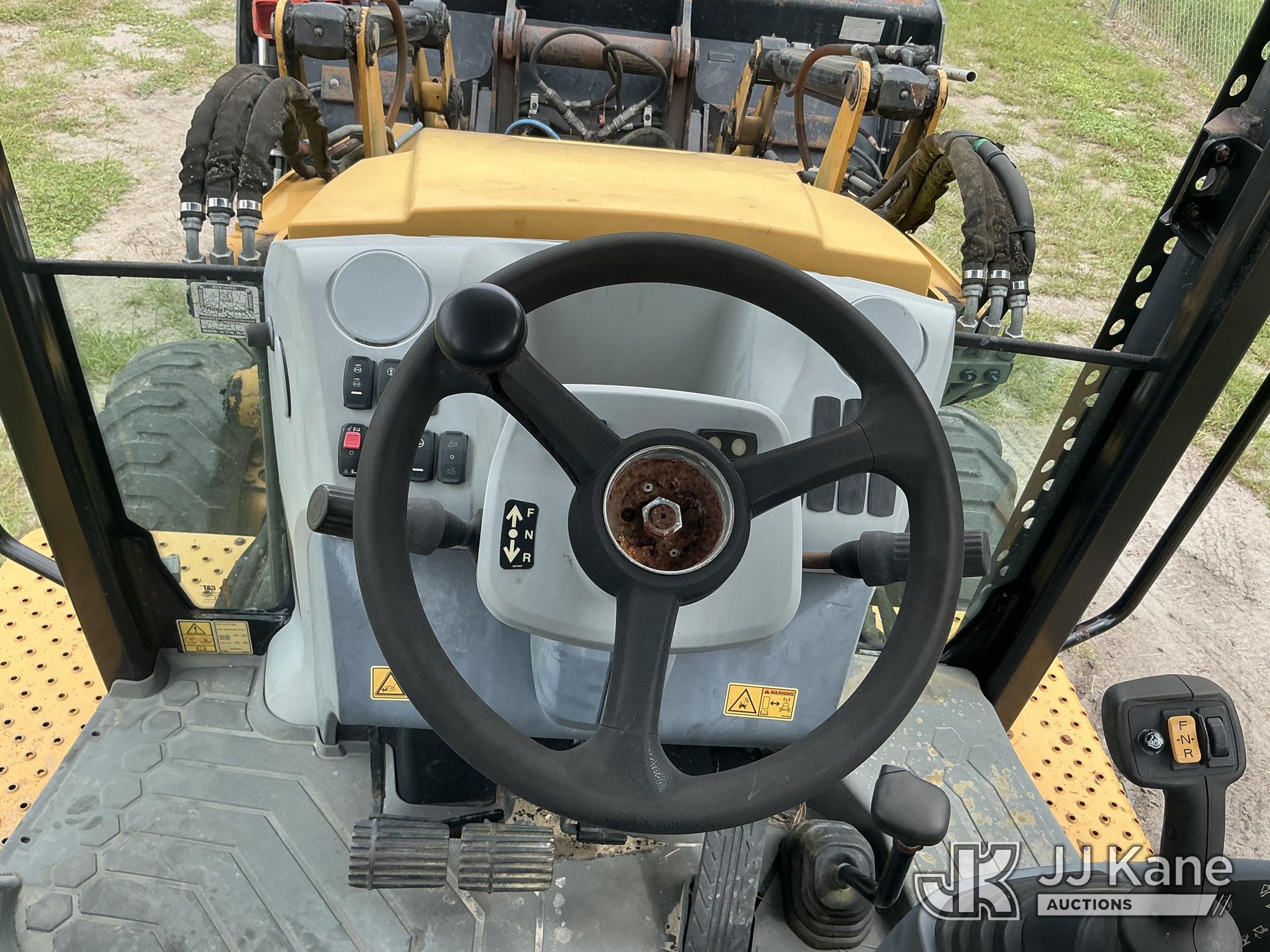 0 Caterpillar 420F2-IT 4x4