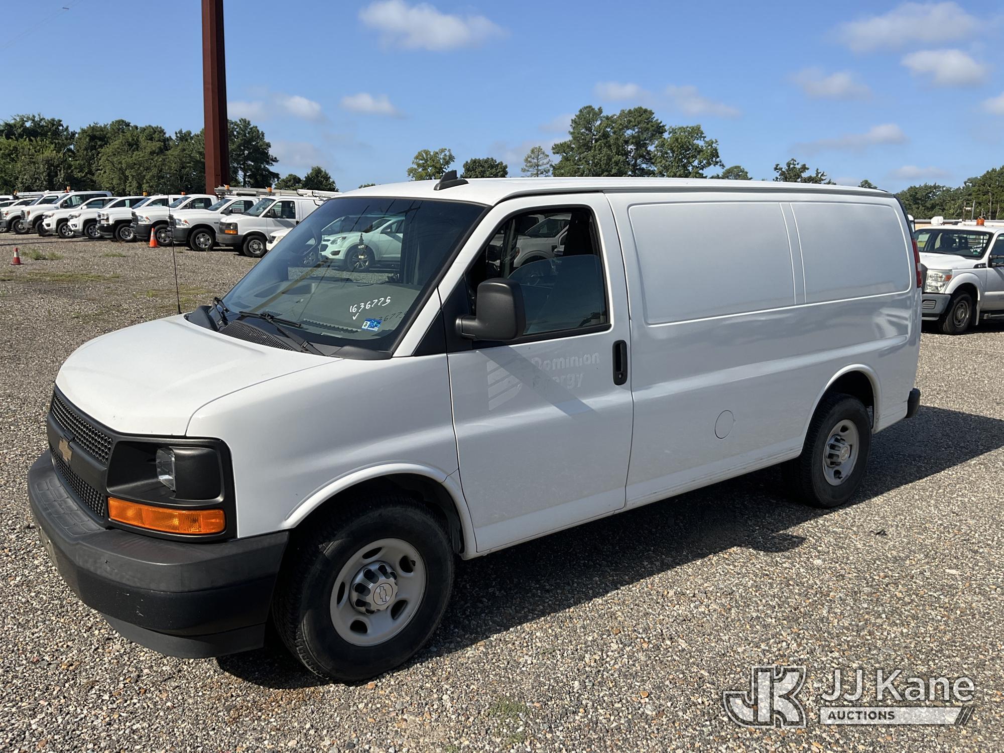 Photo of 2017 Chevrolet Express G2500