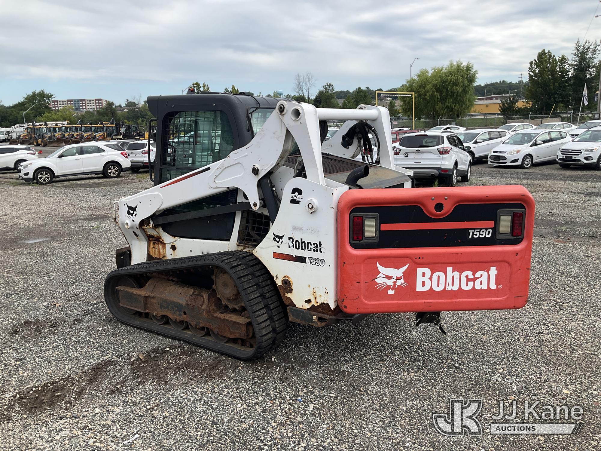 2016 Bobcat T590
