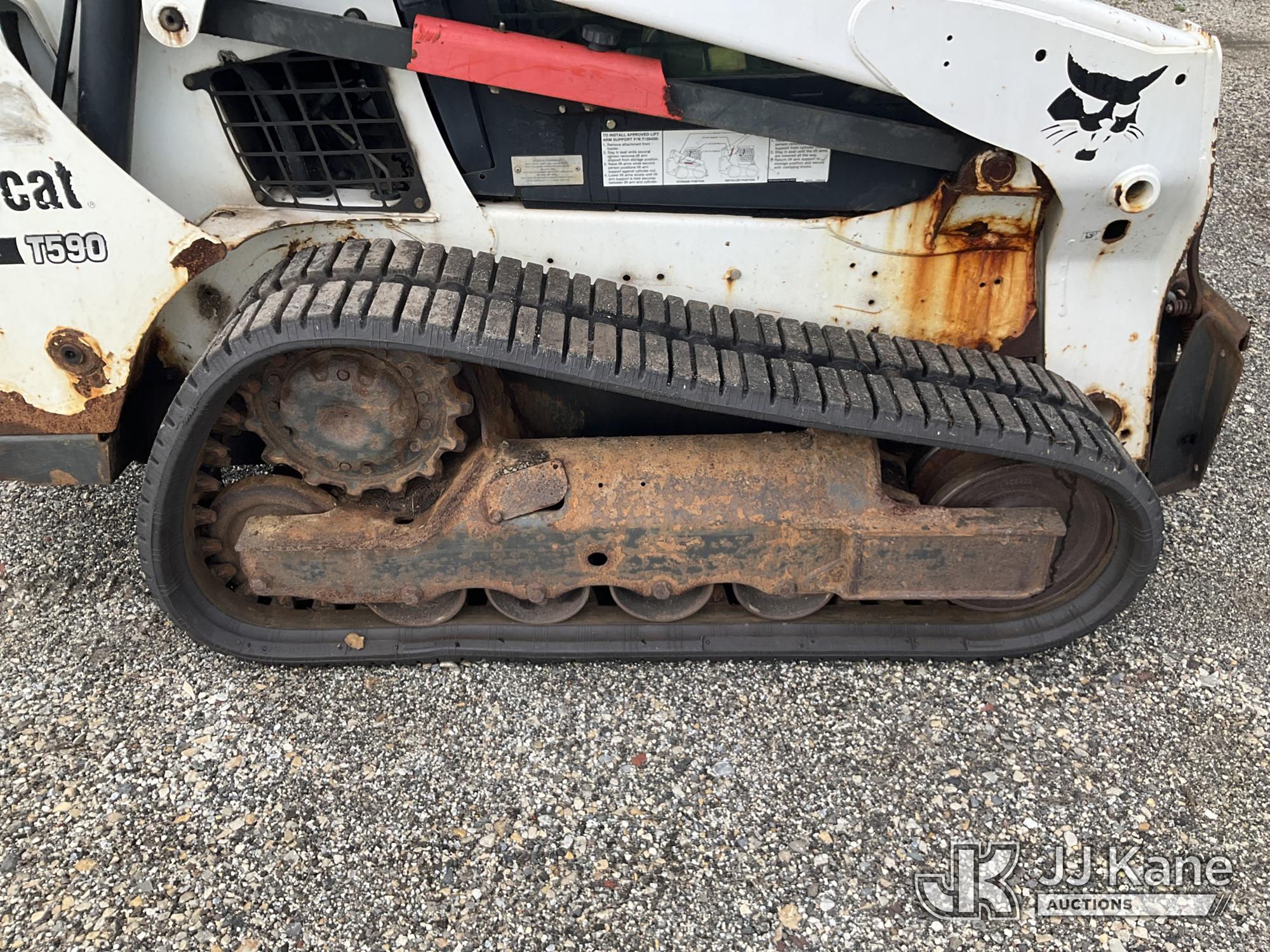 2016 Bobcat T590