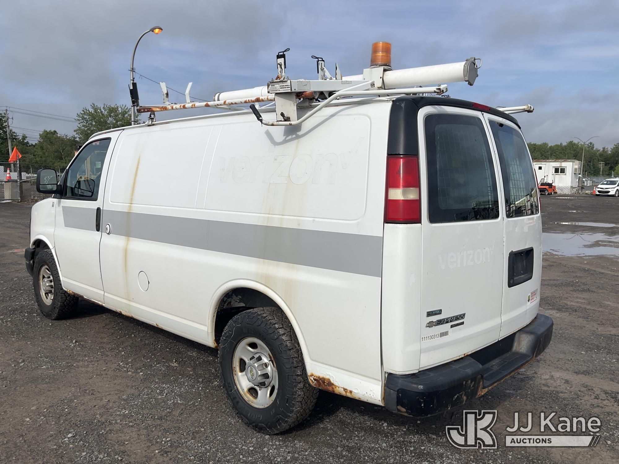 2011 Chevrolet EXPRESS G2500