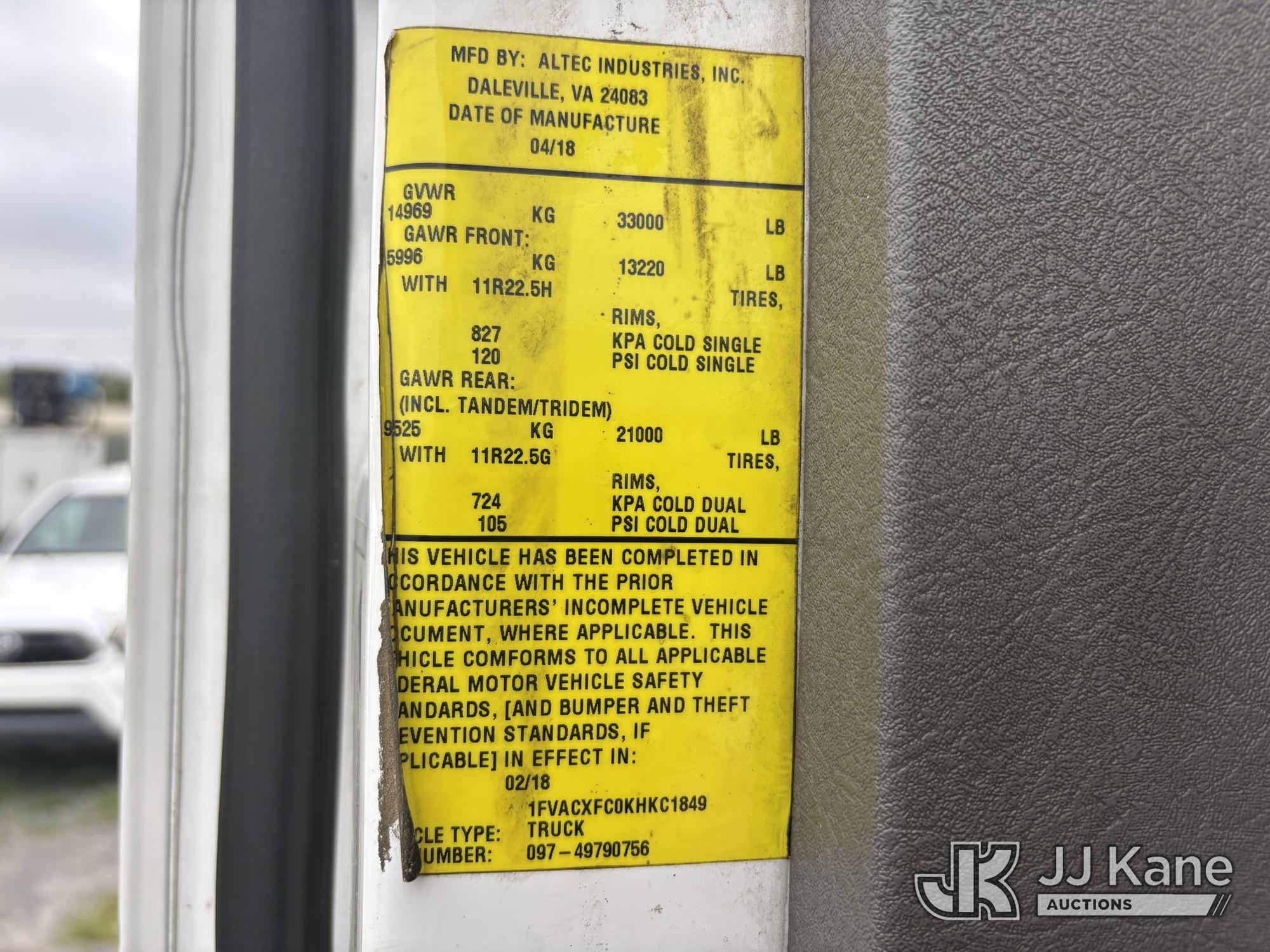 2019 Freightliner M2