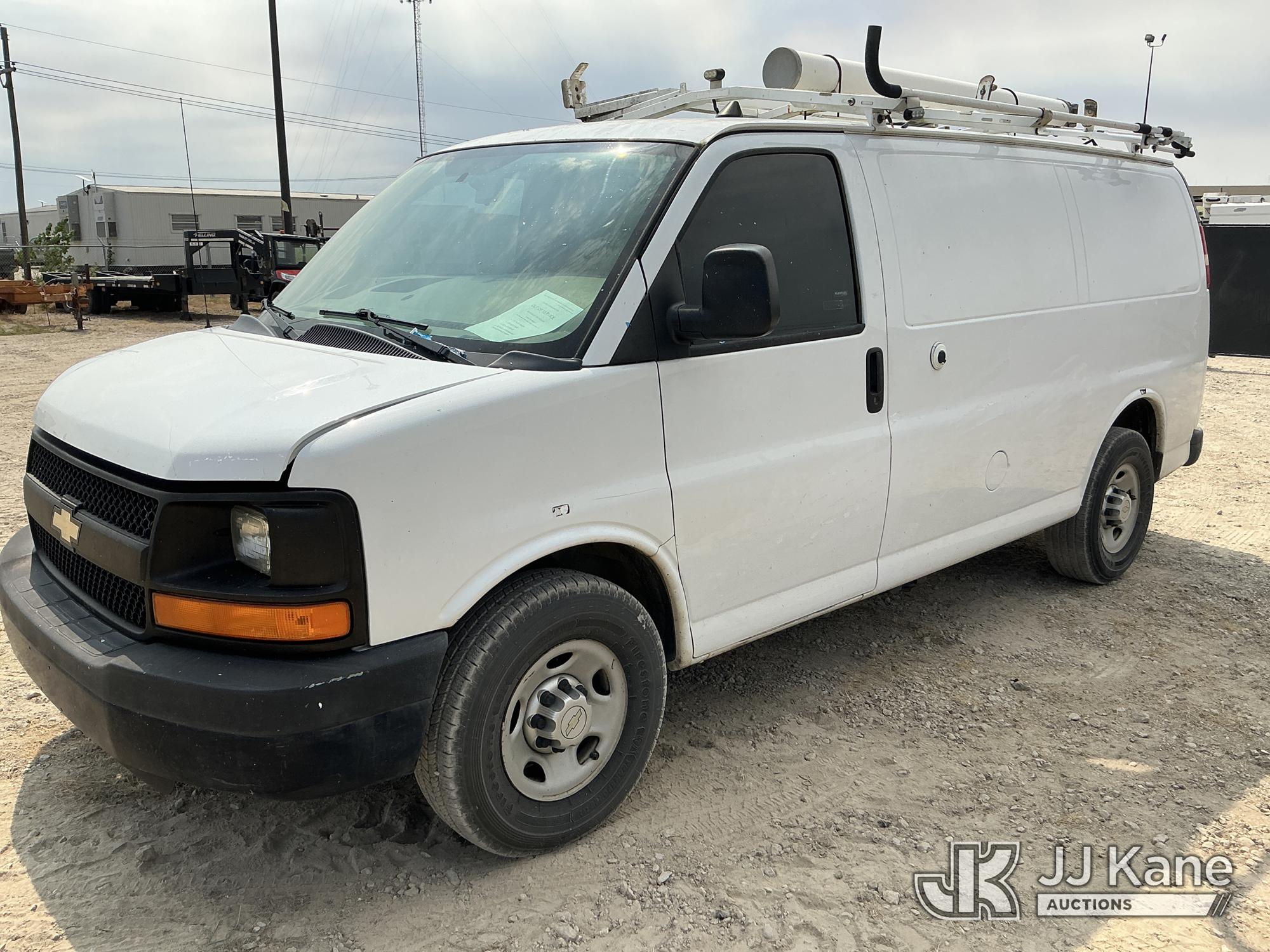 2013 Chevrolet EXPRESS 2500