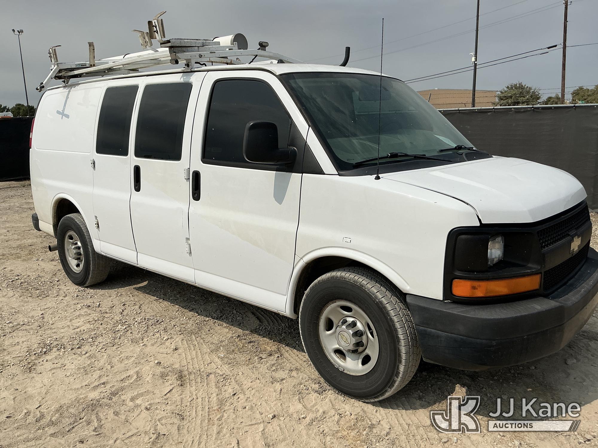 2013 Chevrolet EXPRESS 2500