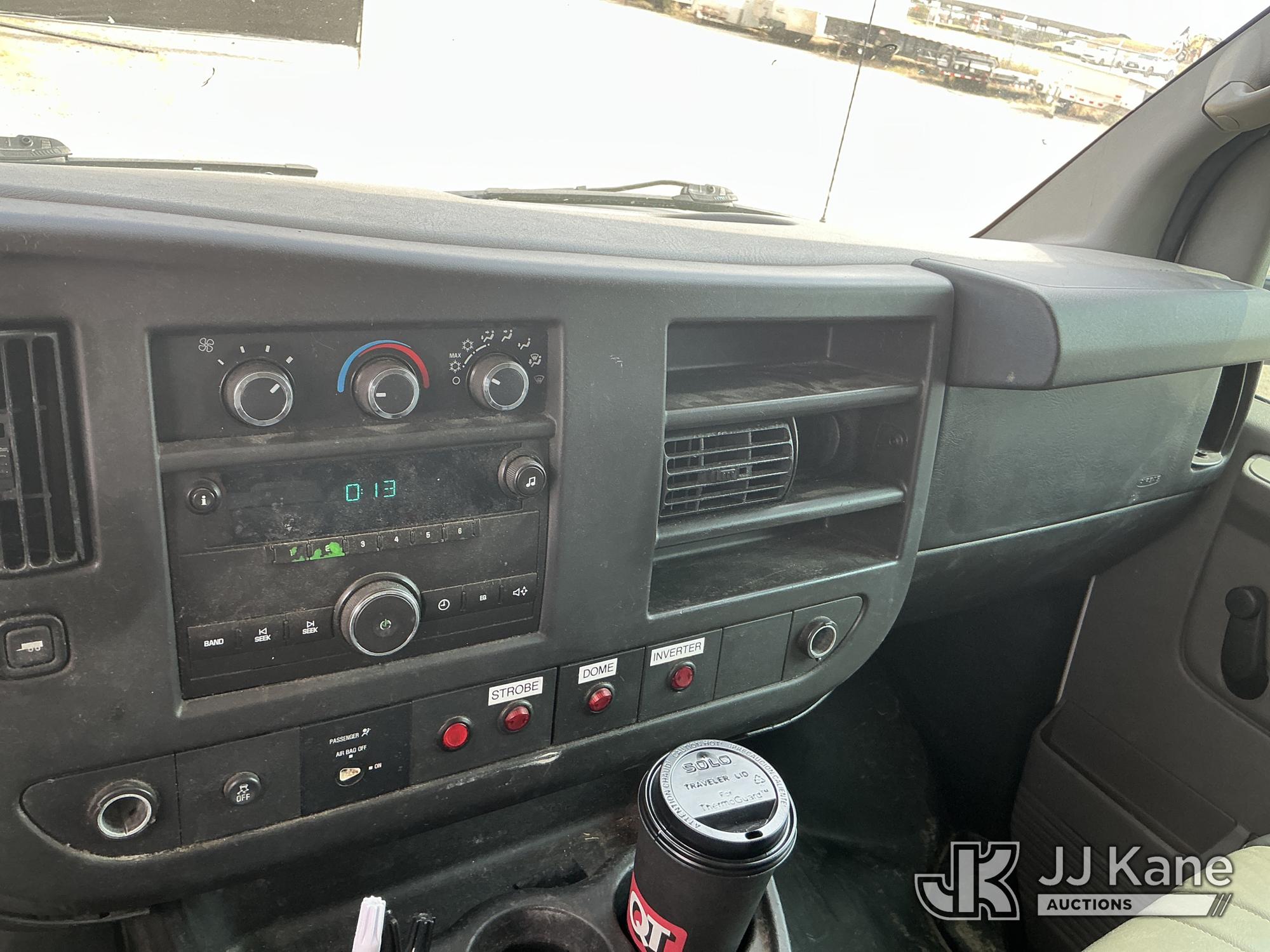 2013 Chevrolet EXPRESS 2500