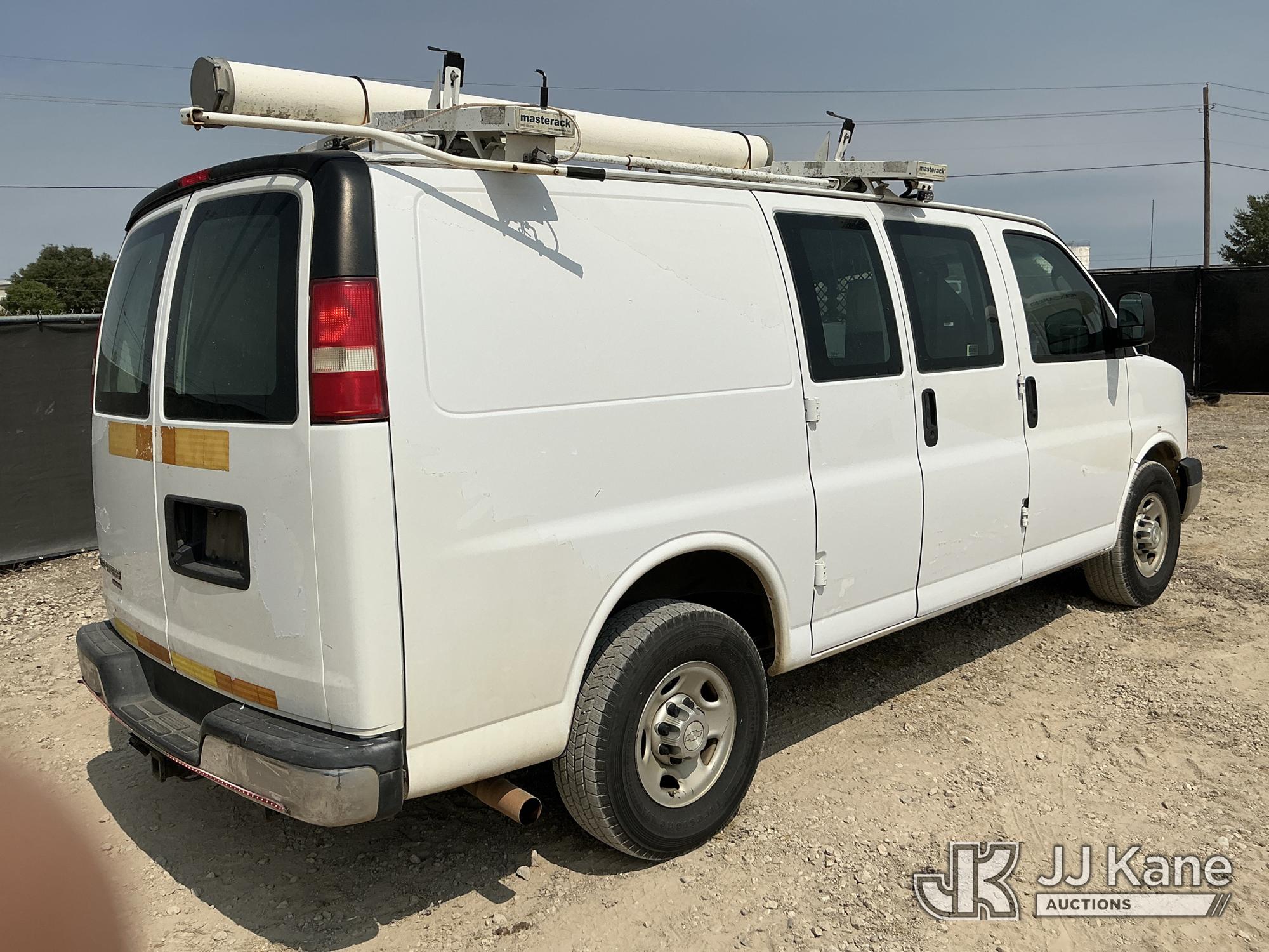 2014 Chevrolet EXPRESS 2500