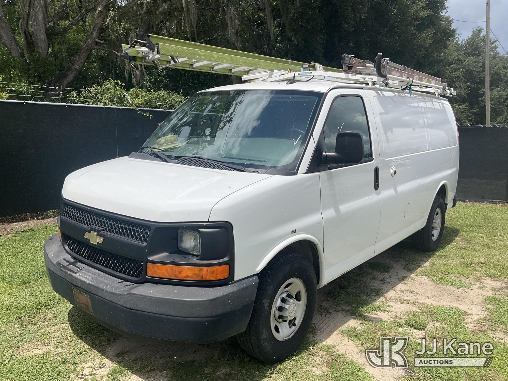 Photo of 2015 Chevrolet Express G2500