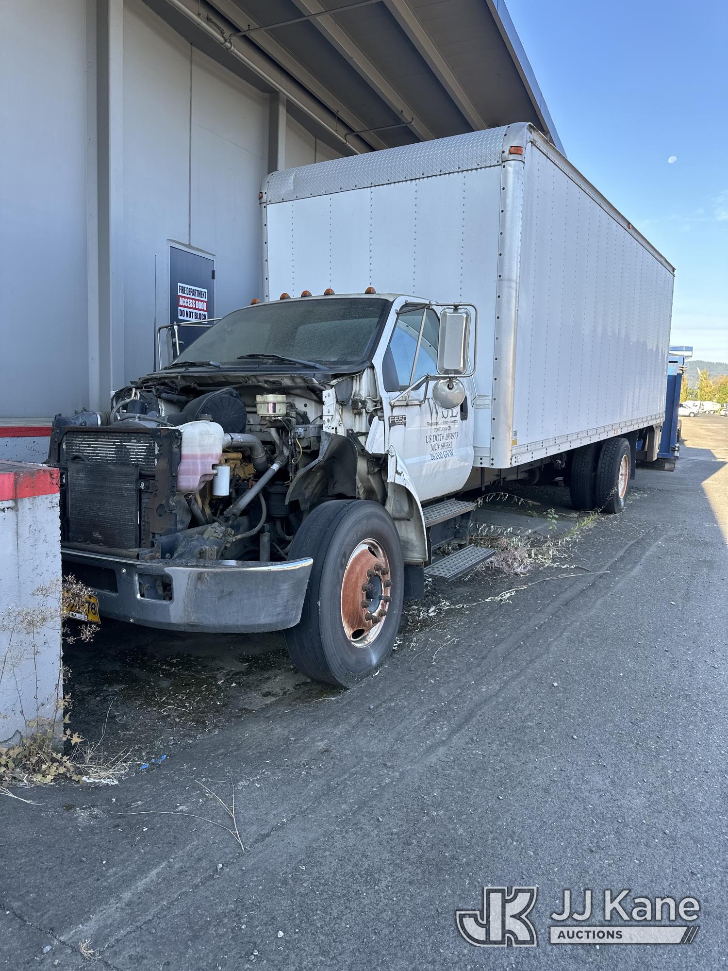 Photo of 2005 Ford F-650