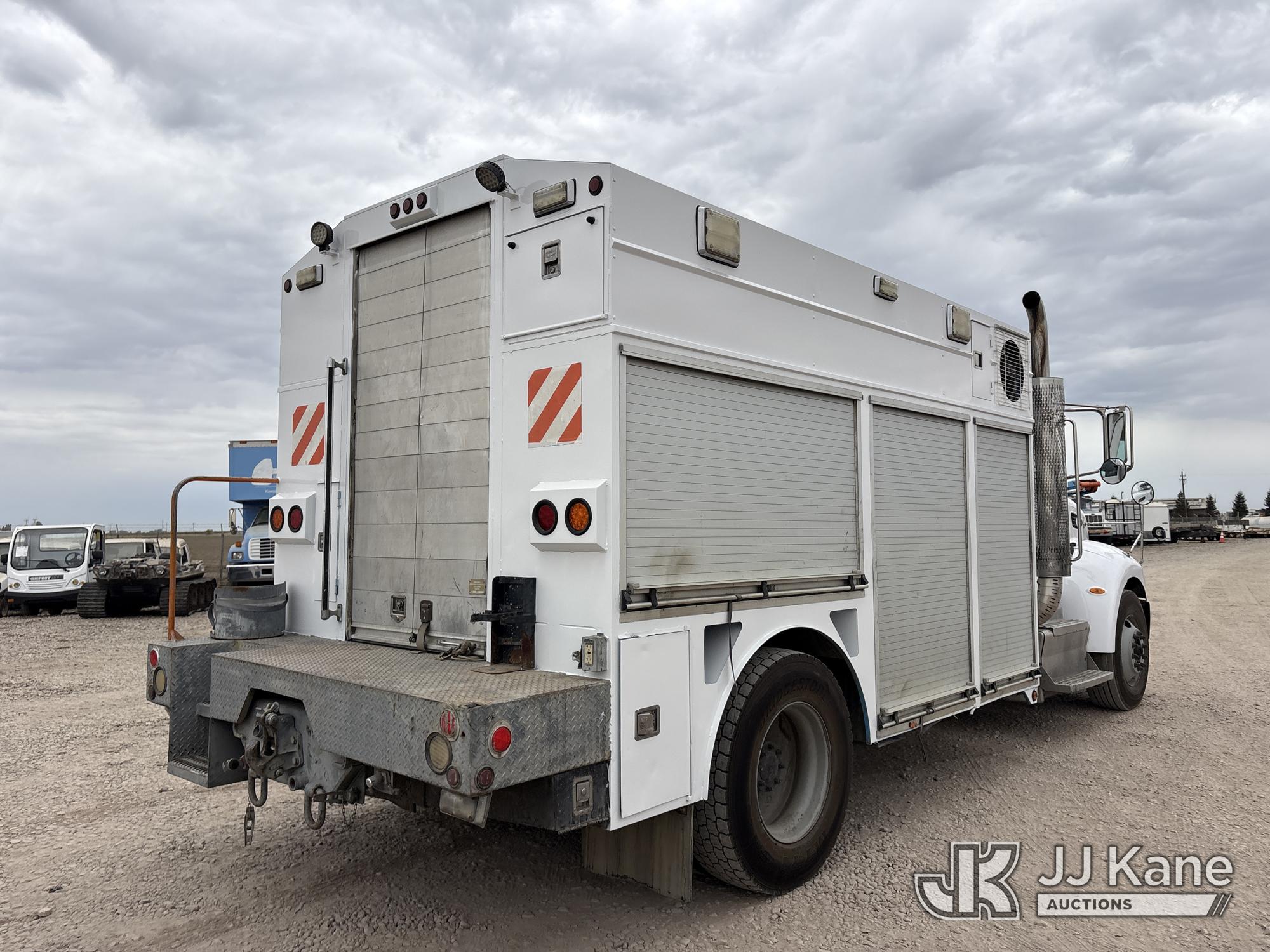 2013 Peterbilt 337