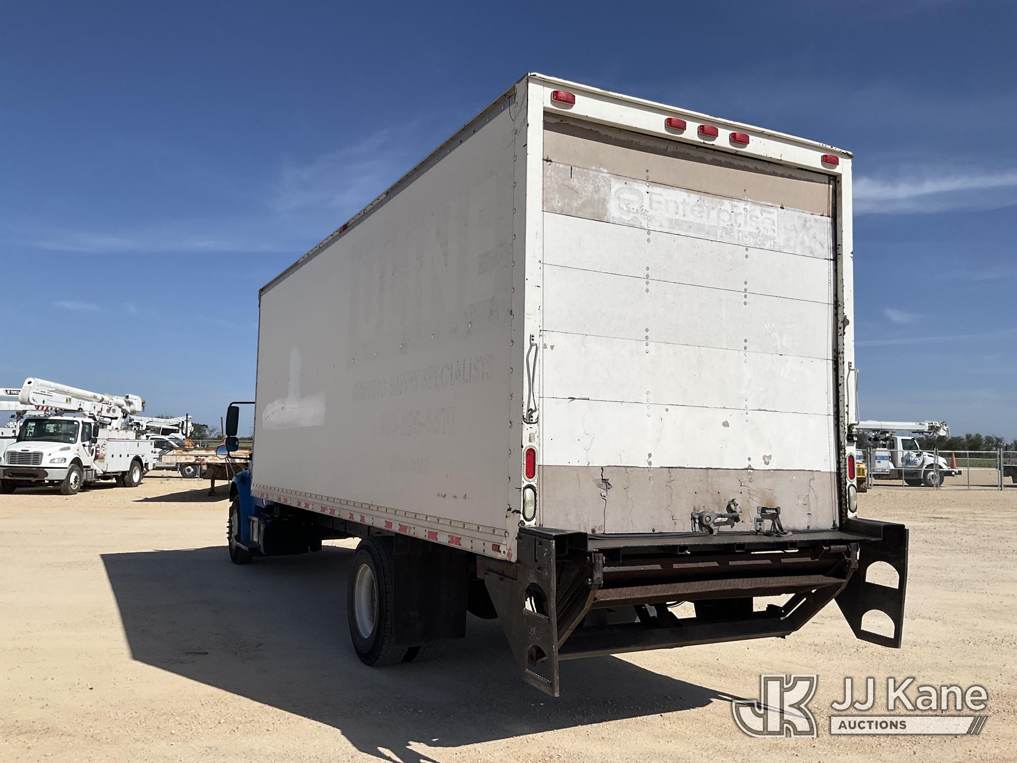 2014 Freightliner M2 106