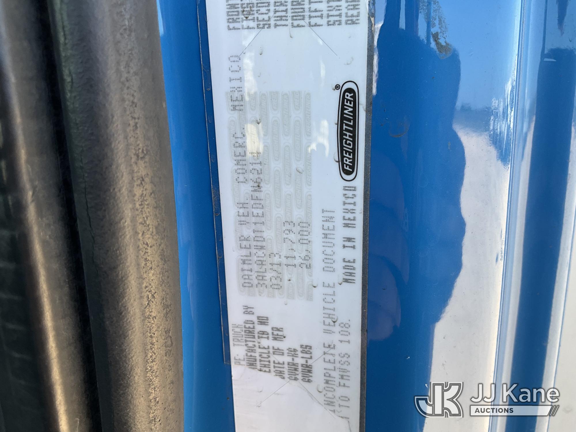 2014 Freightliner M2 106