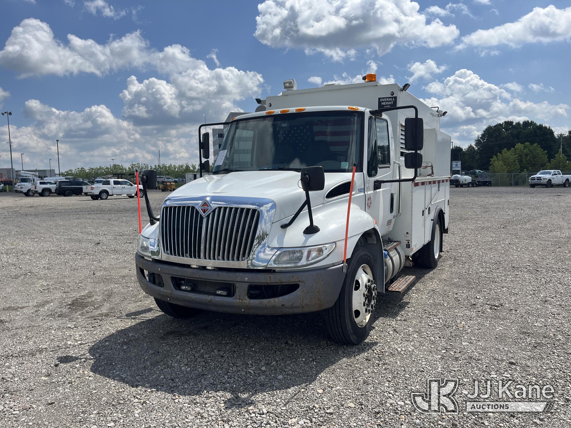 Photo of 2018 International 4300 LP