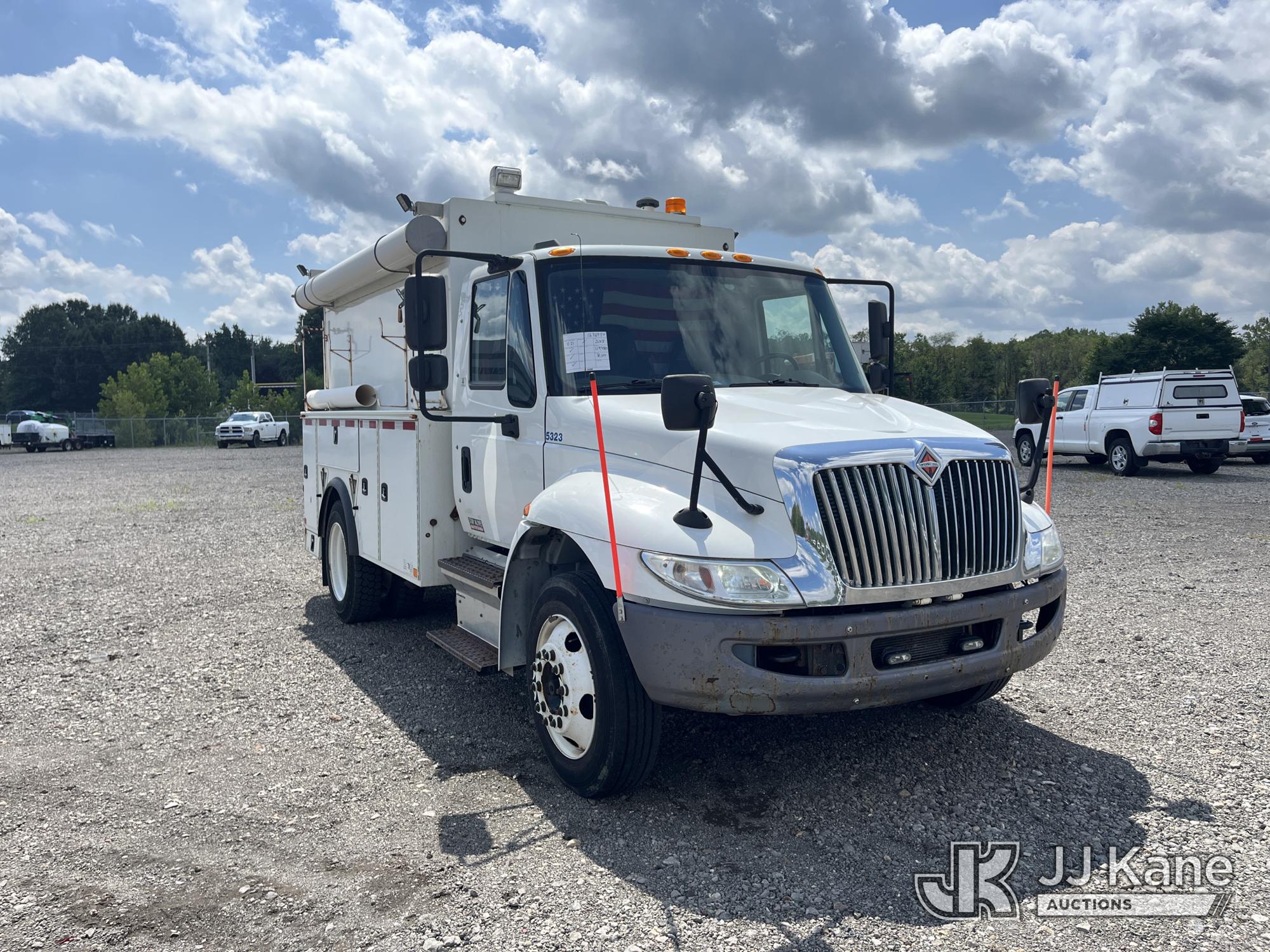 2018 International 4300 LP