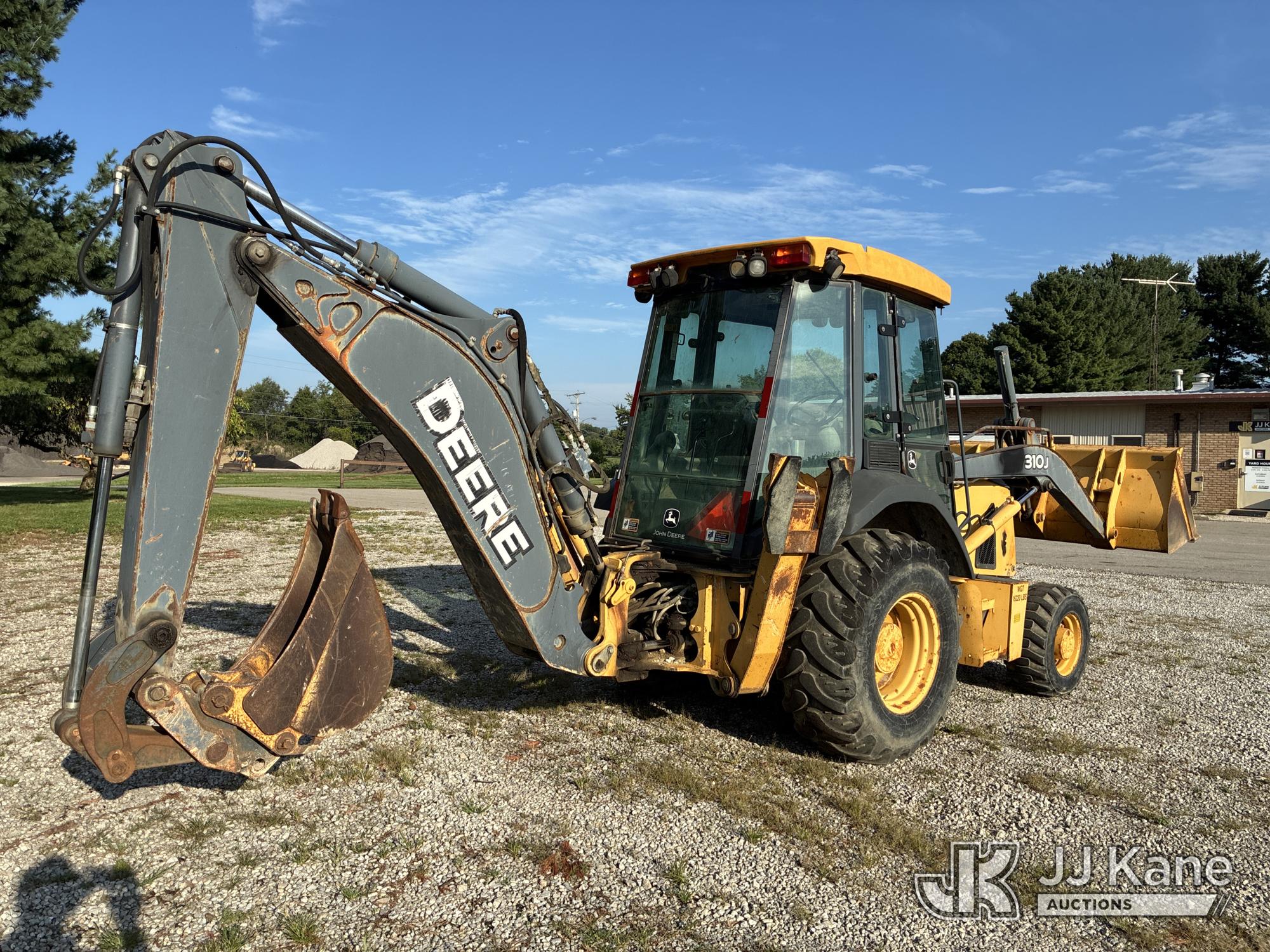 2010 John Deere 310J 4X4