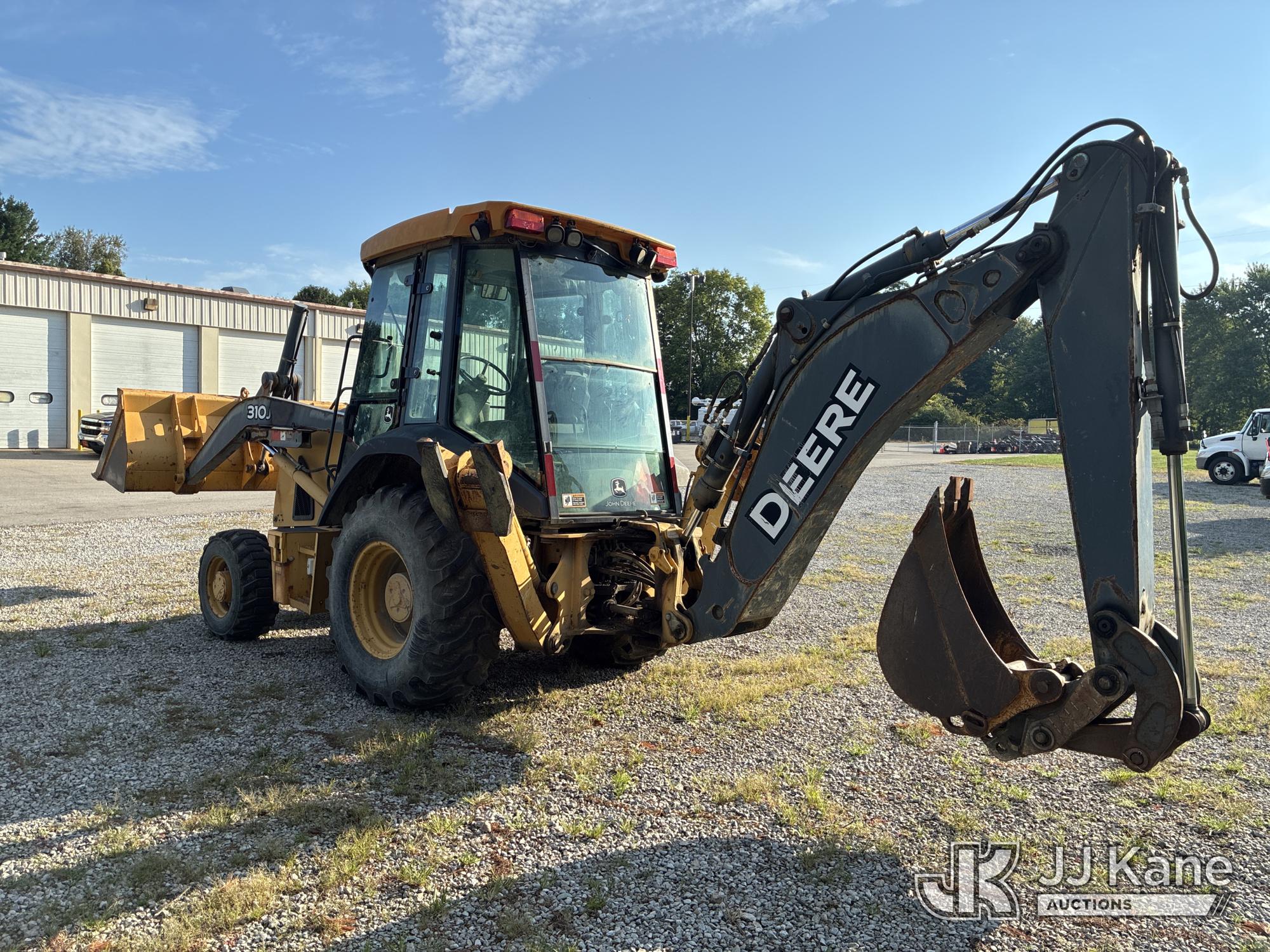 2010 John Deere 310J 4X4