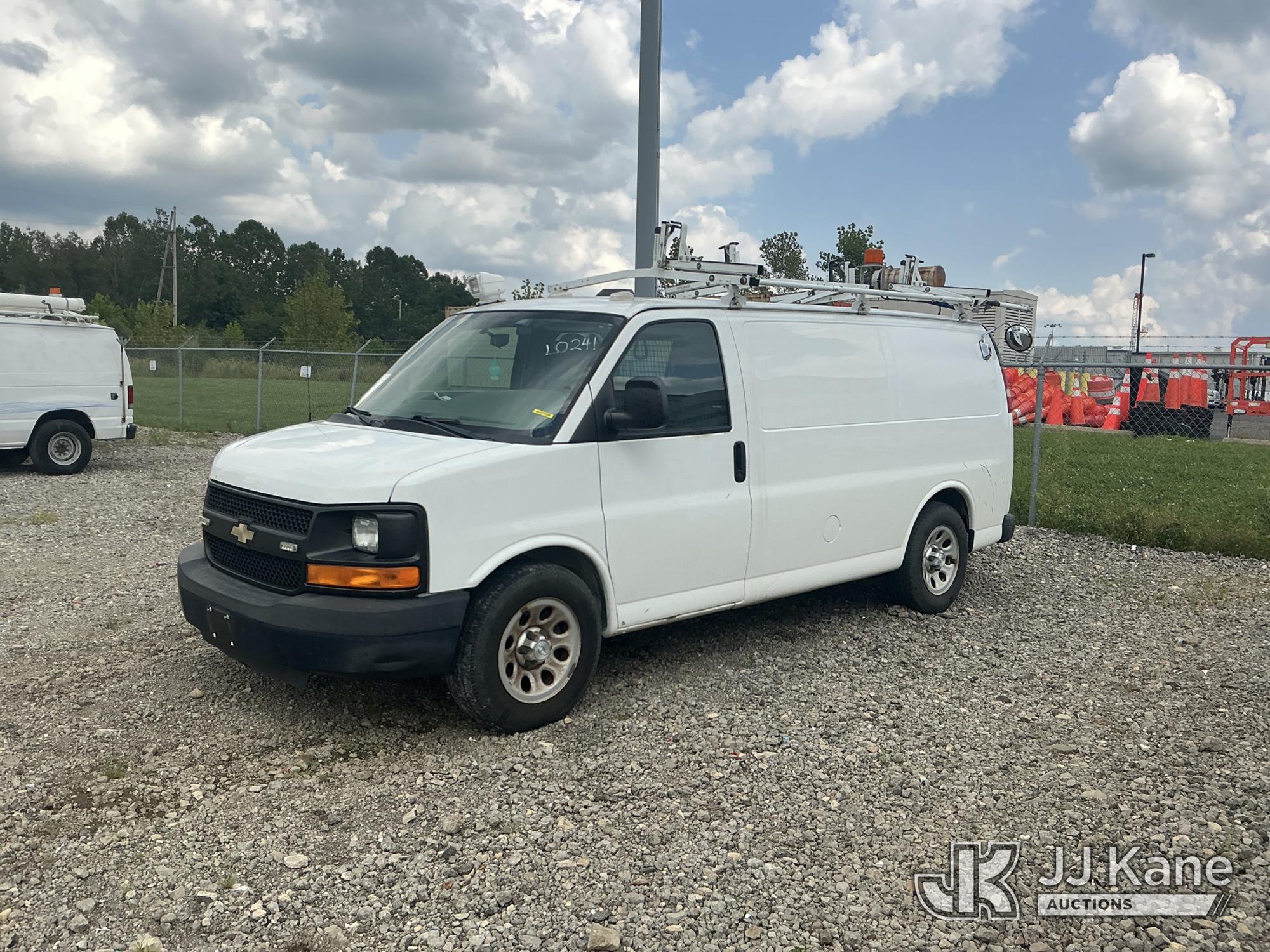 Photo of 2014 Chevrolet Express