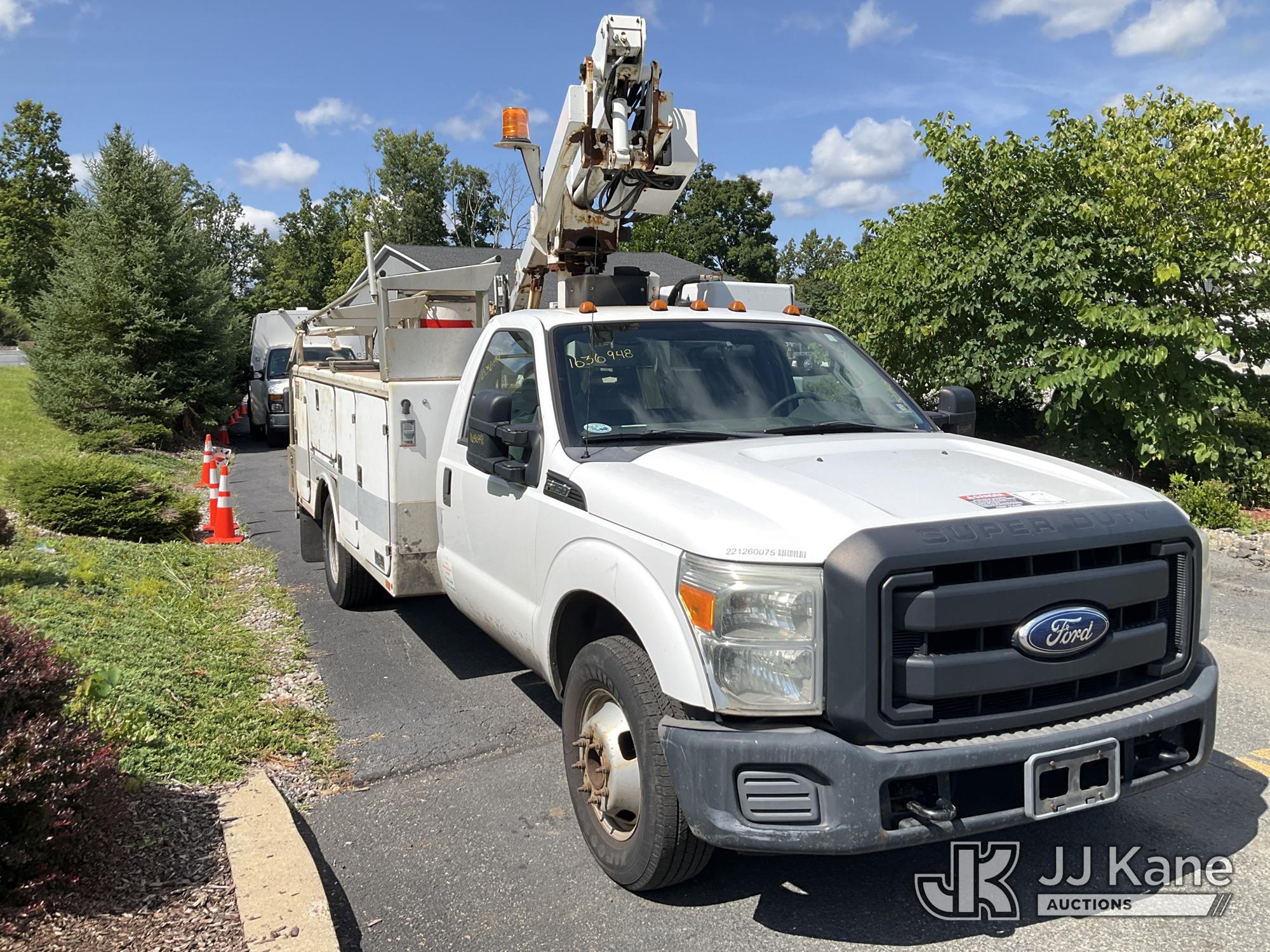 2012 Ford F350 2WD