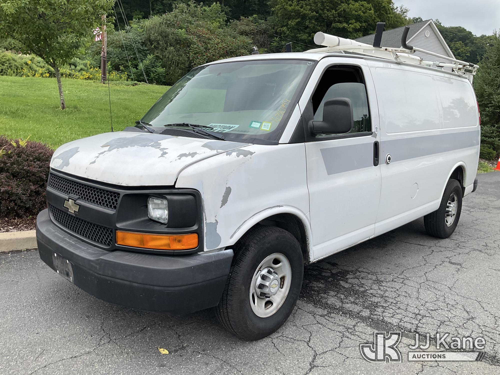 Photo of 2011 Chevrolet Express G2500
