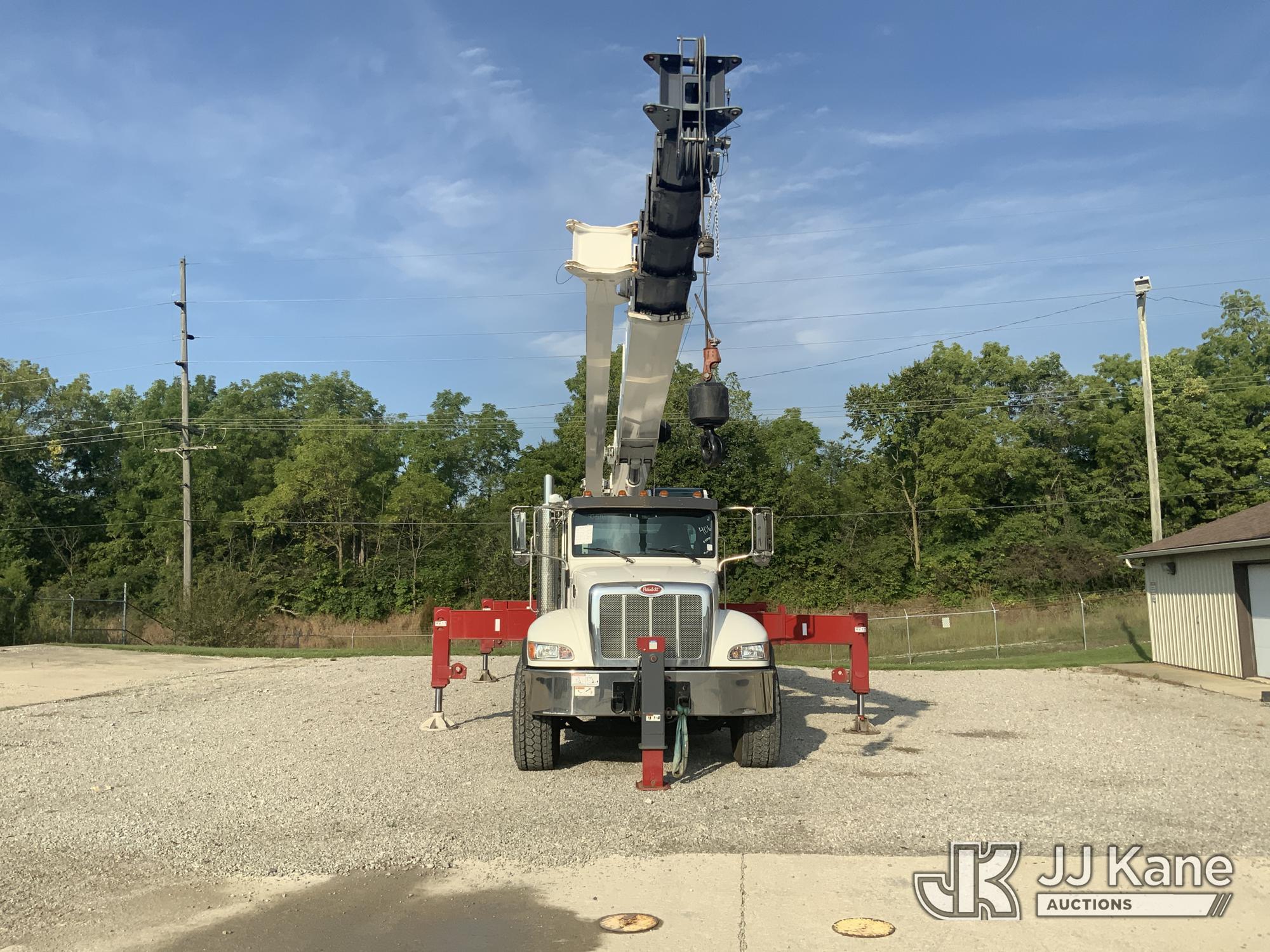 2021 Peterbilt 348