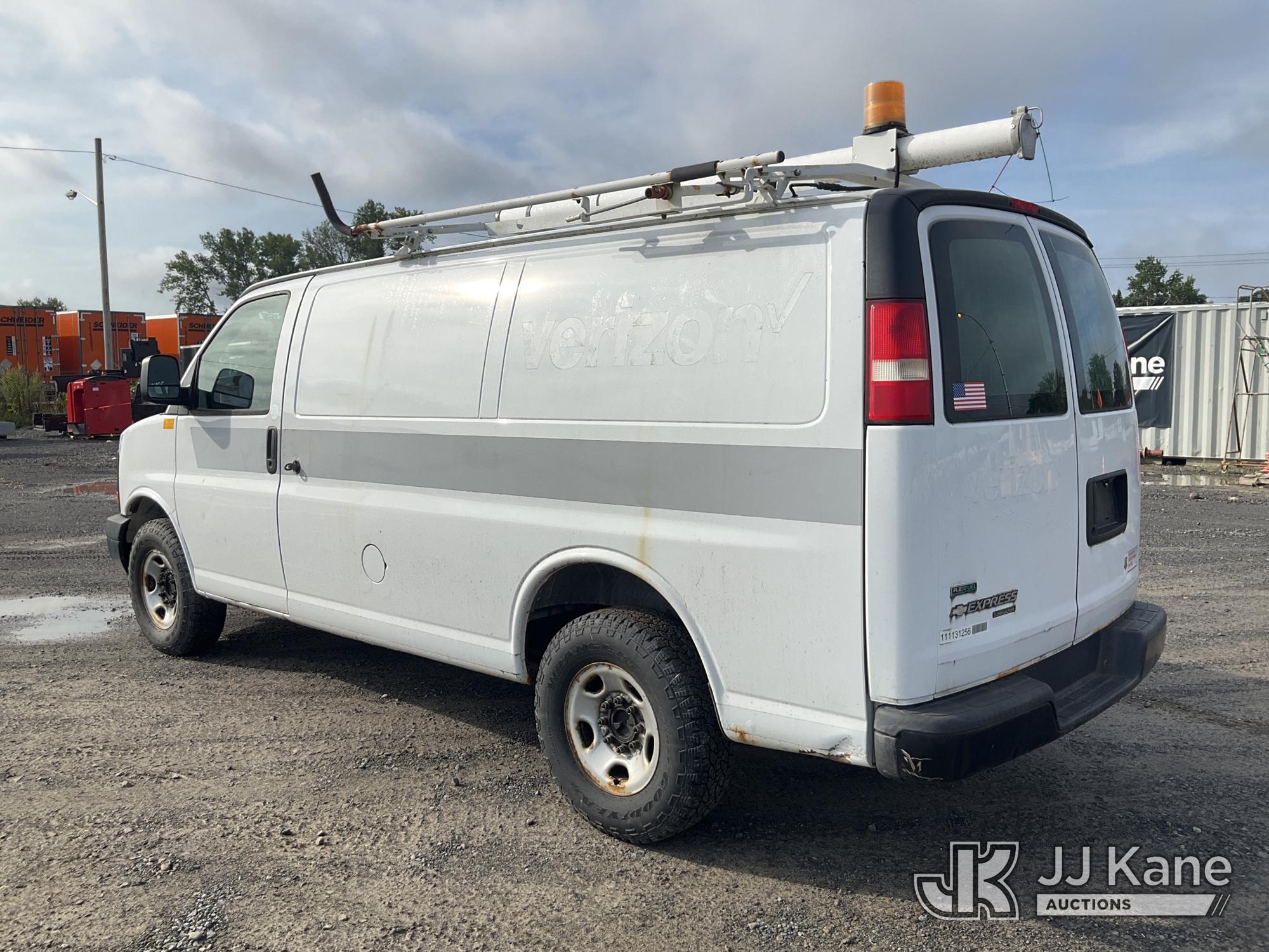 2011 Chevrolet EXPRESS G2500