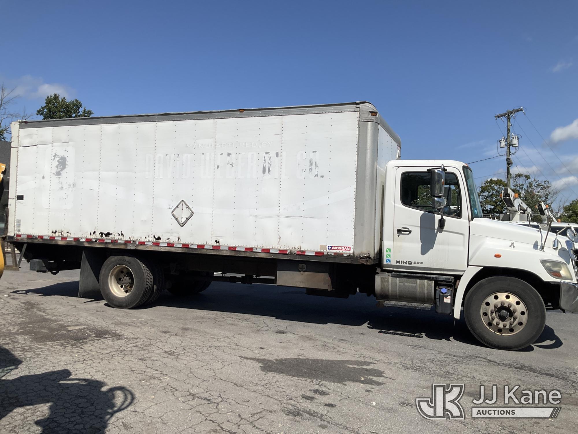 2016 Hino CONVENTIONAL CAB