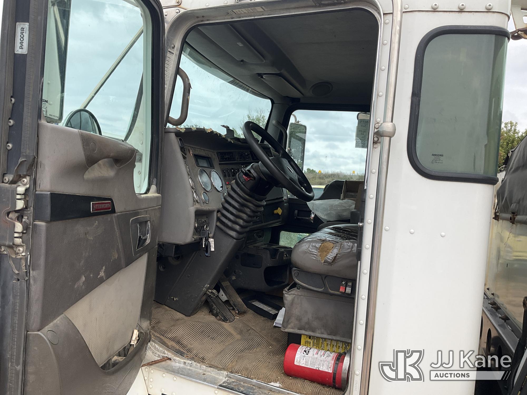 2019 Kenworth T3 SERIES