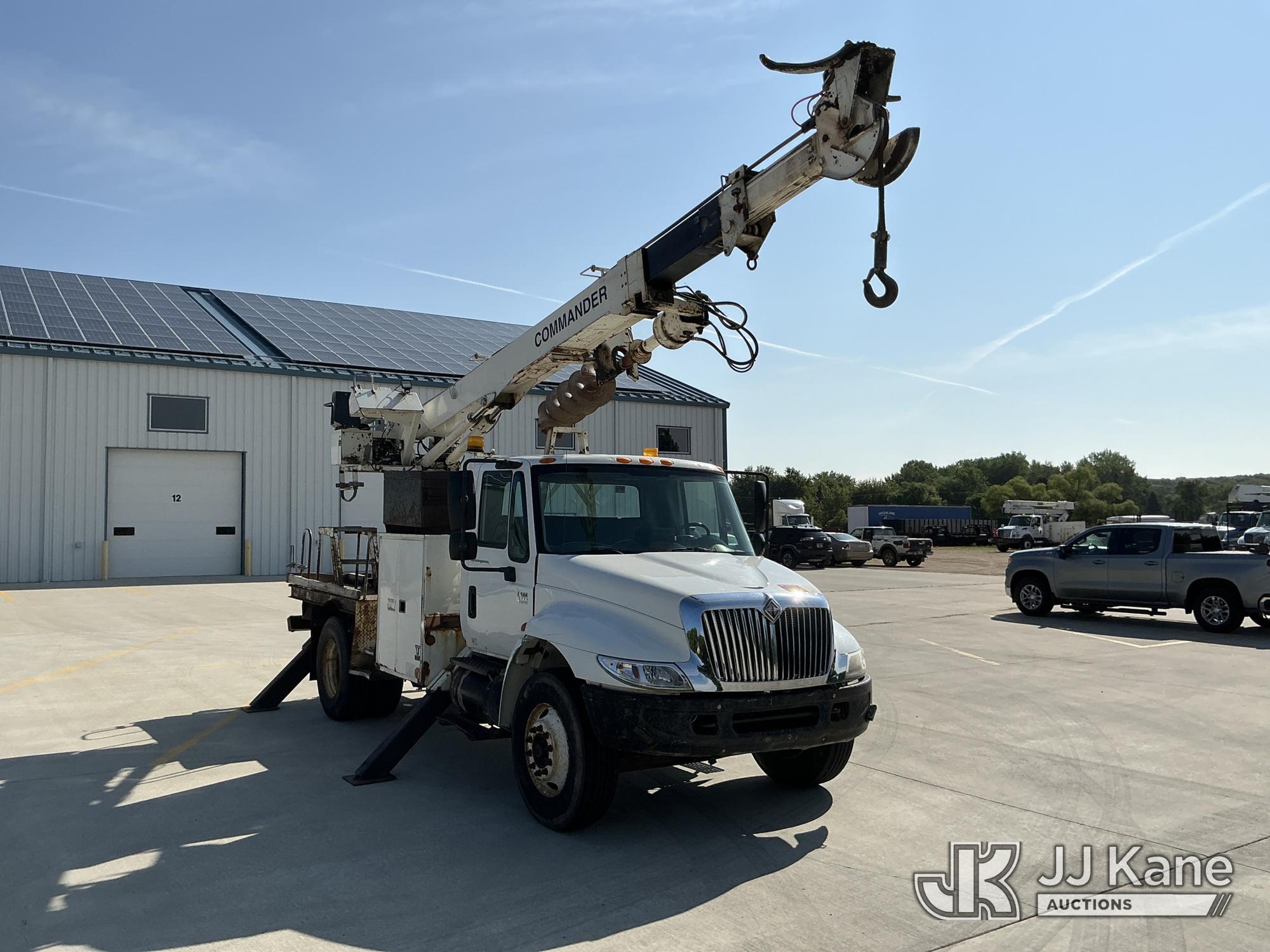 2004 International 4300