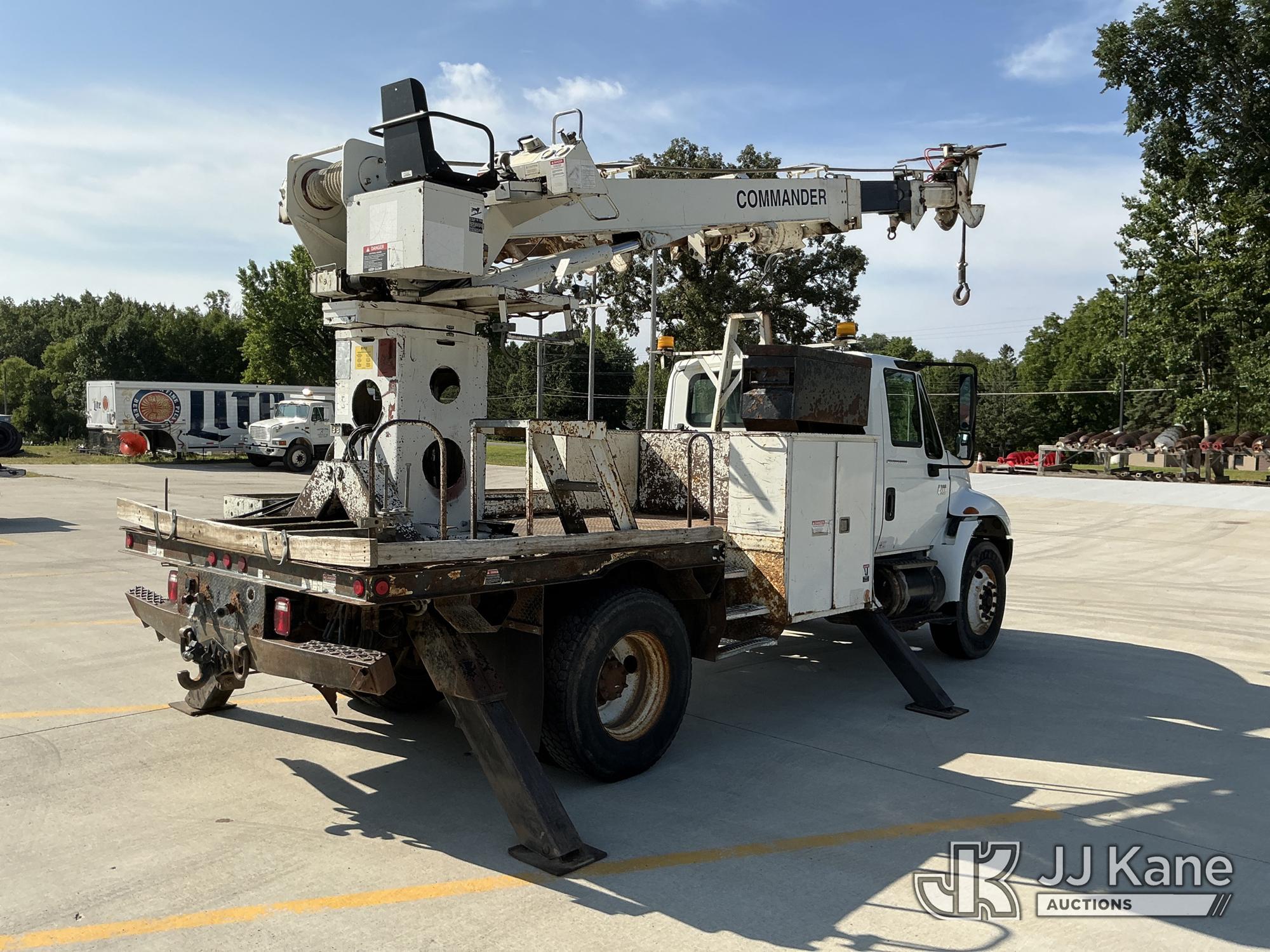 2004 International 4300