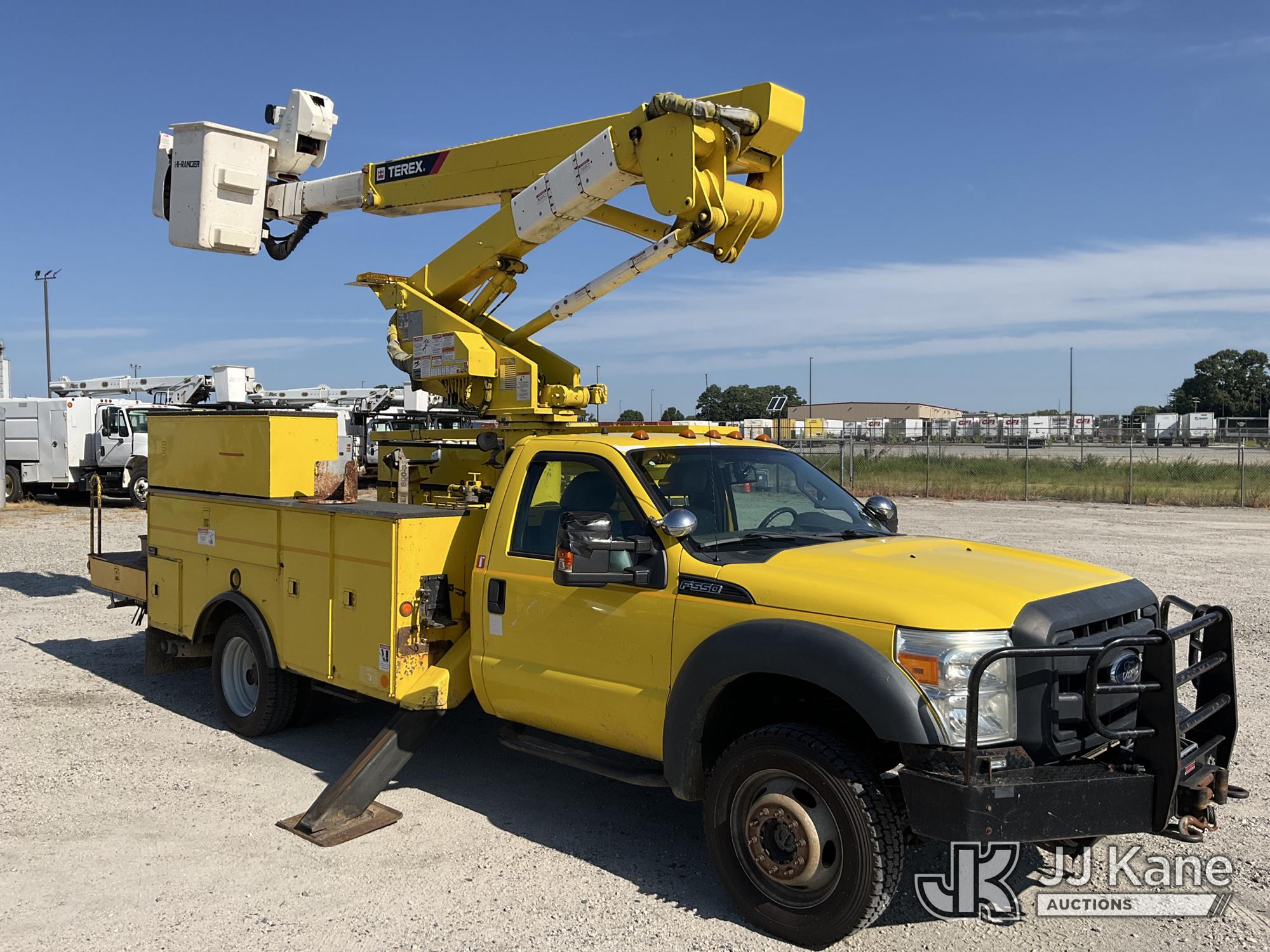 2015 Ford F550 4X4
