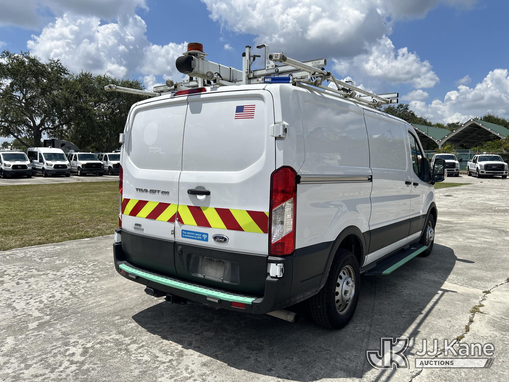 2022 Ford TRANSIT-250