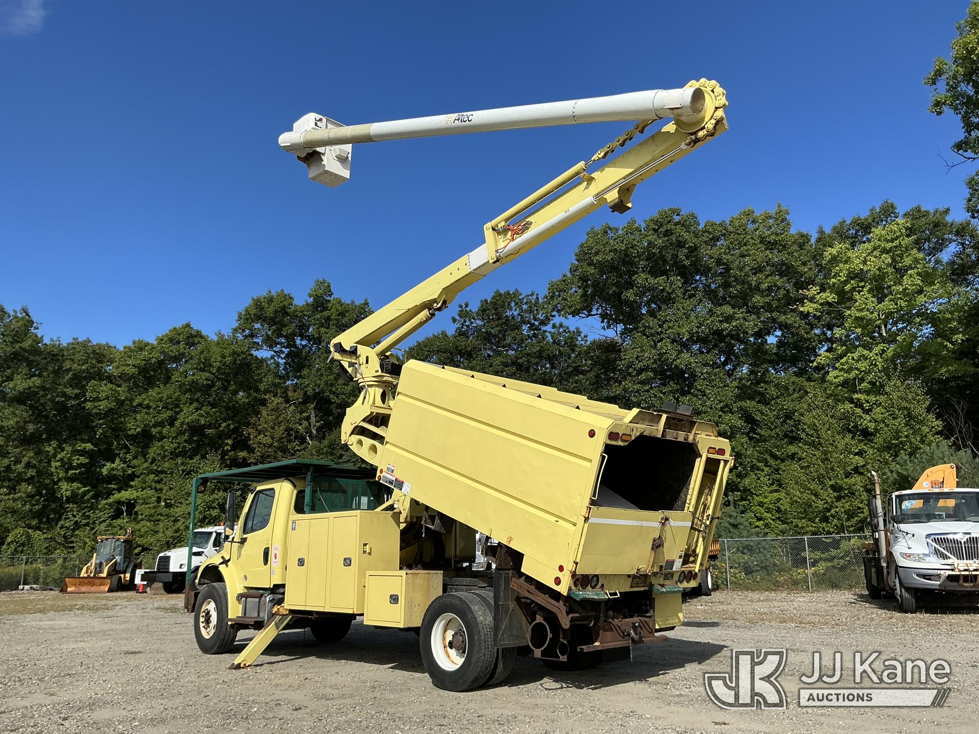 2019 Freightliner M2
