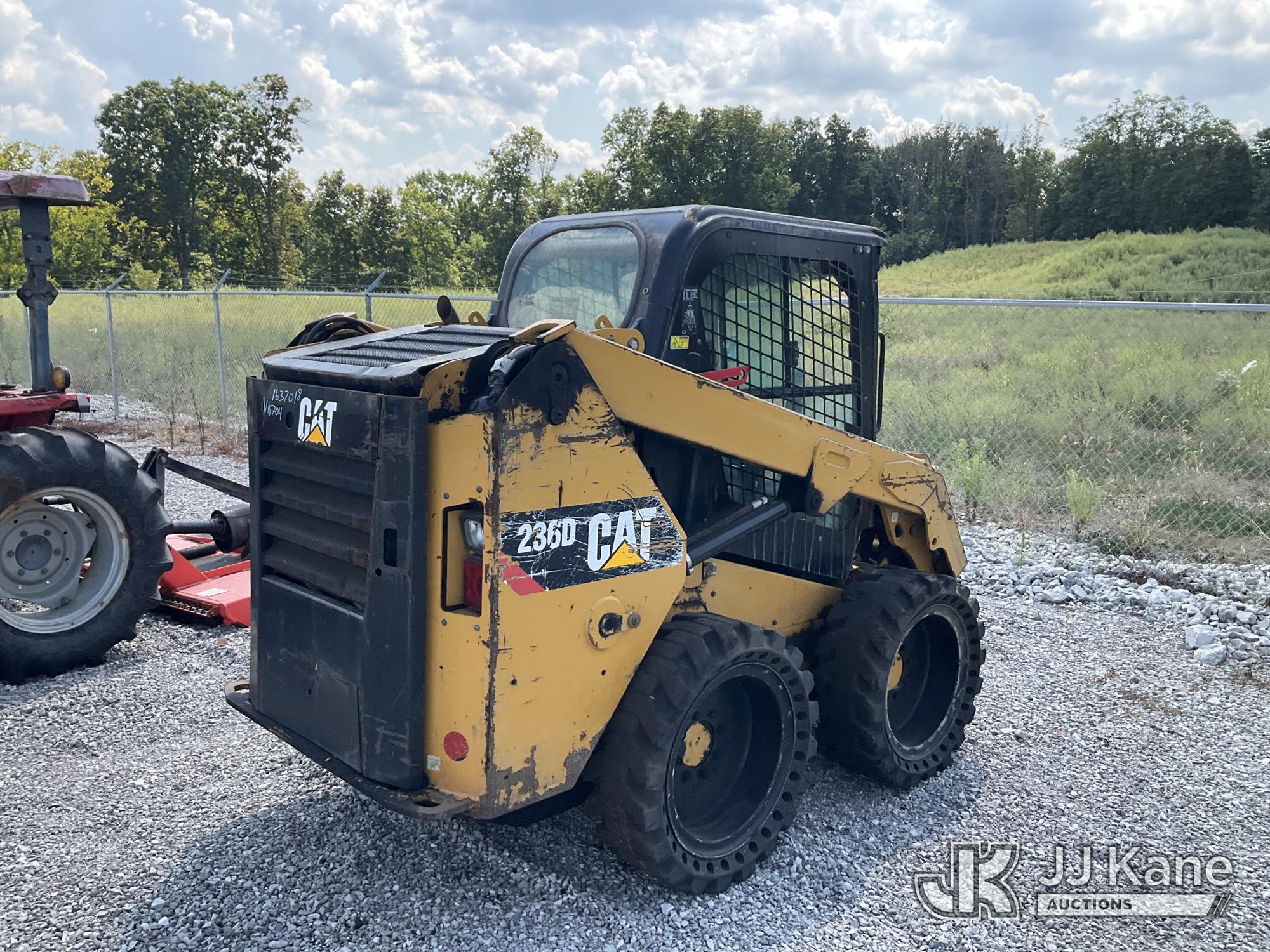 2016 Caterpillar 236D