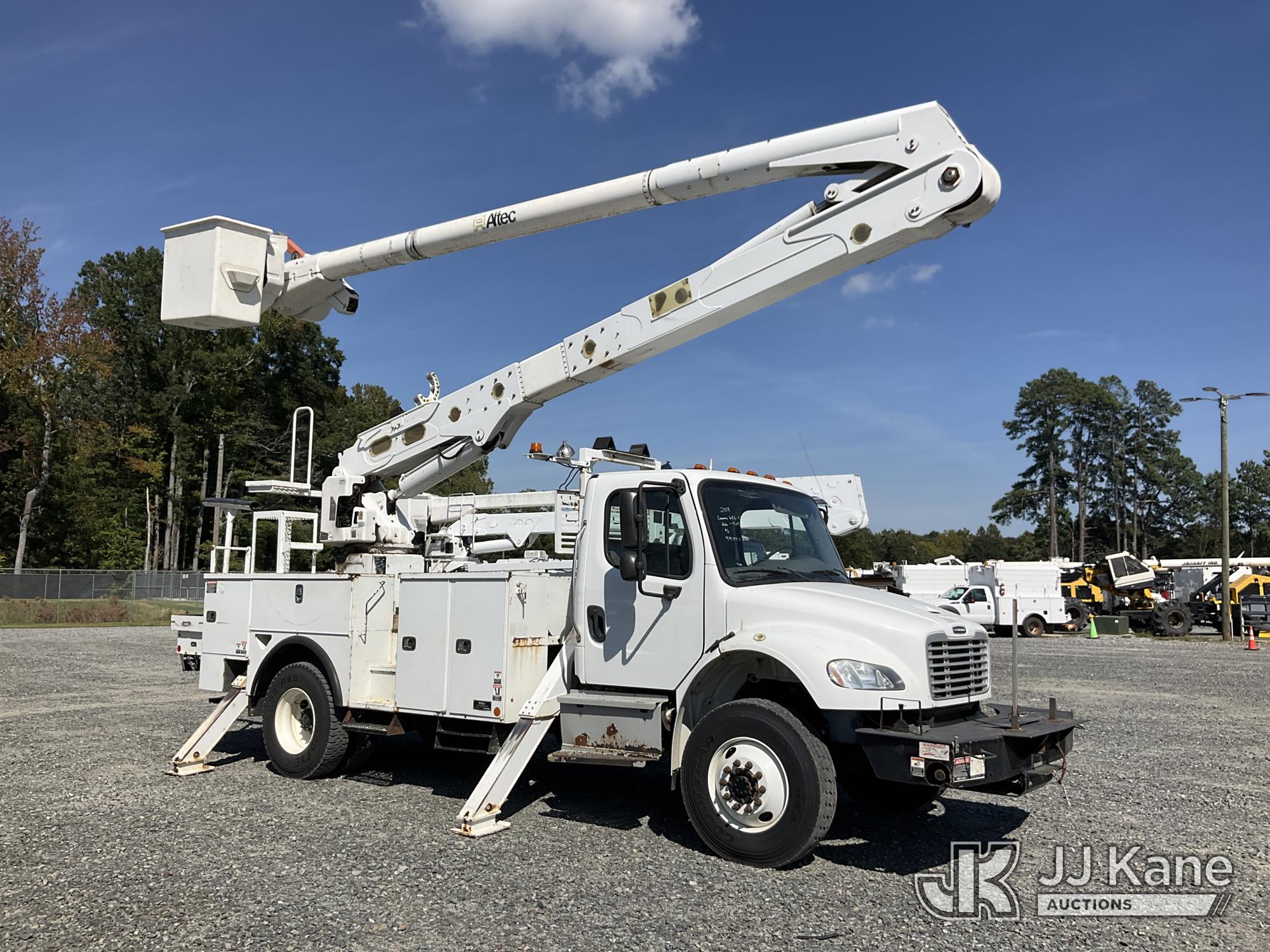 2017 Freightliner M2 106 4X4
