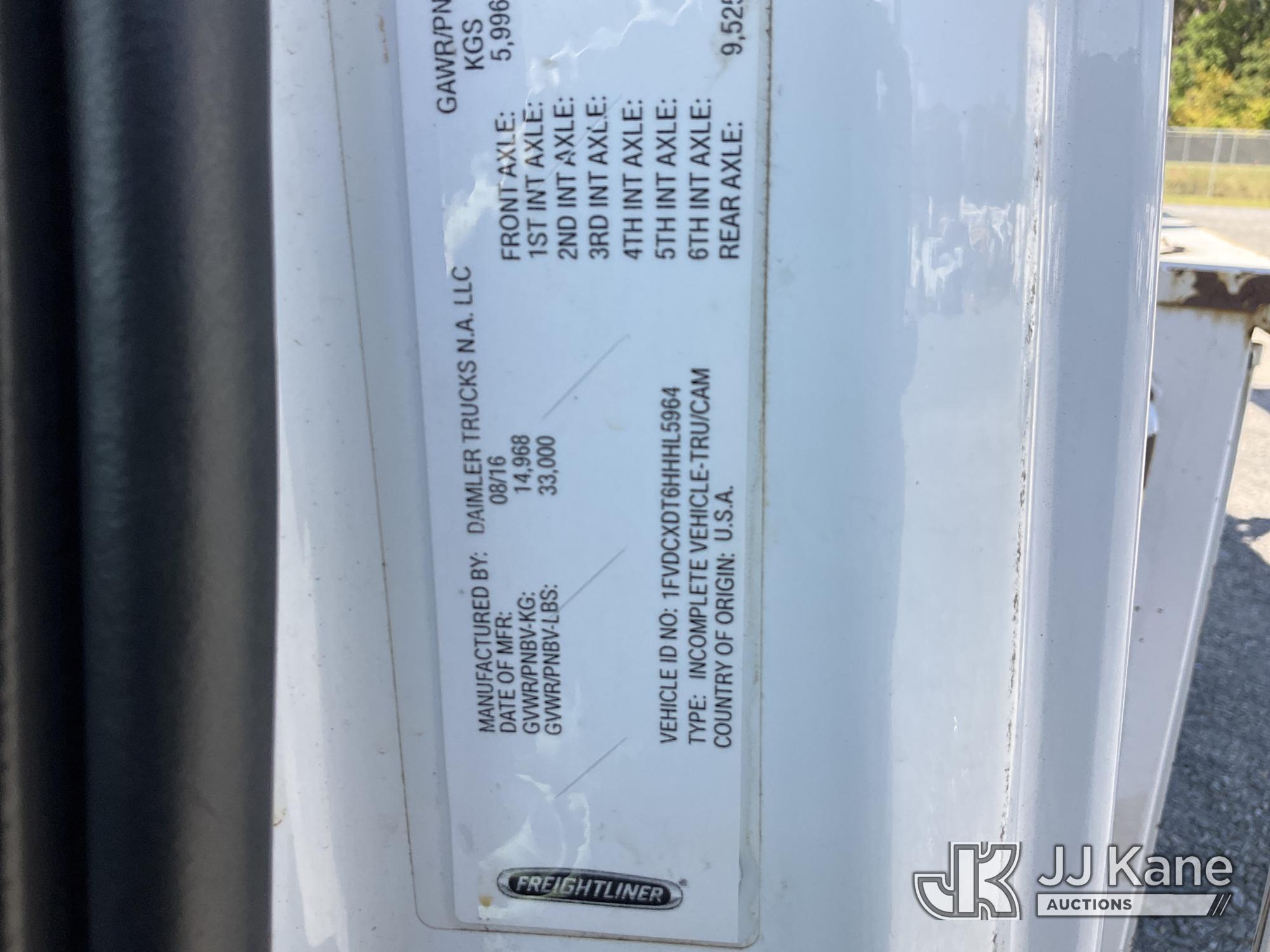 2017 Freightliner M2 106 4X4