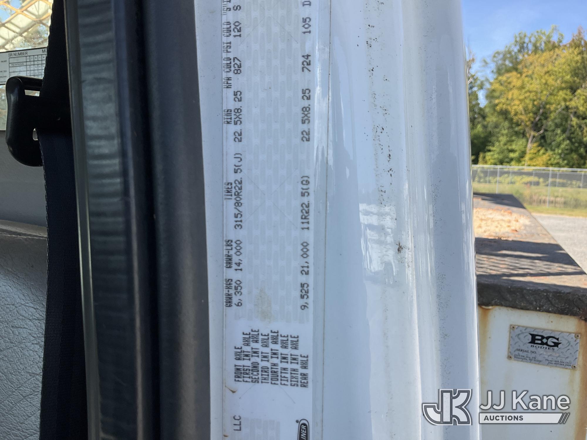 2014 Freightliner M2 106