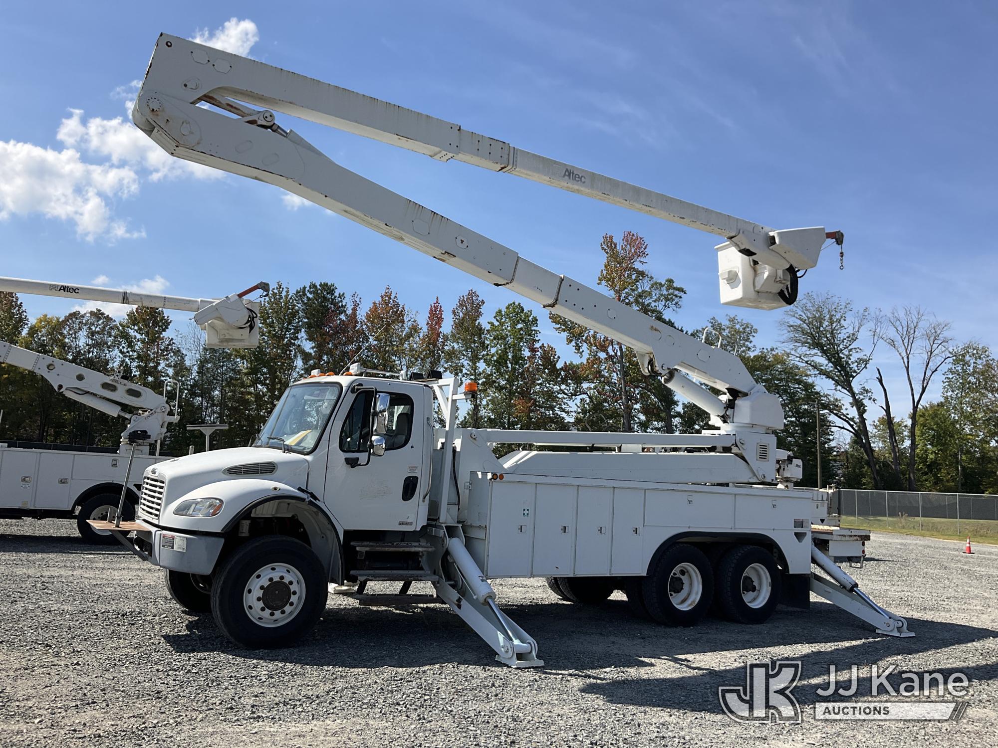 Photo of 2007 Freightliner M2 106
