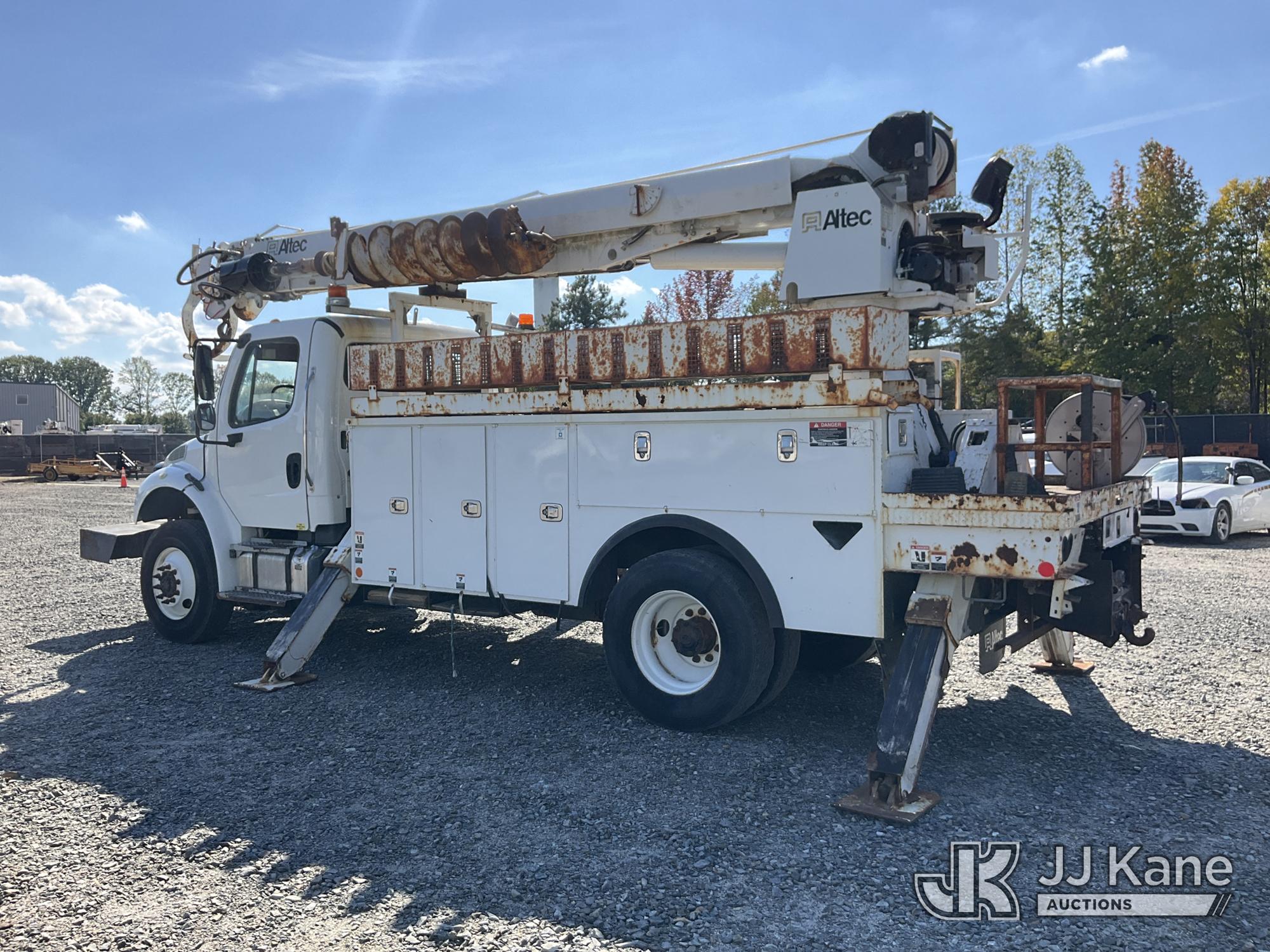 2017 Freightliner M2 106