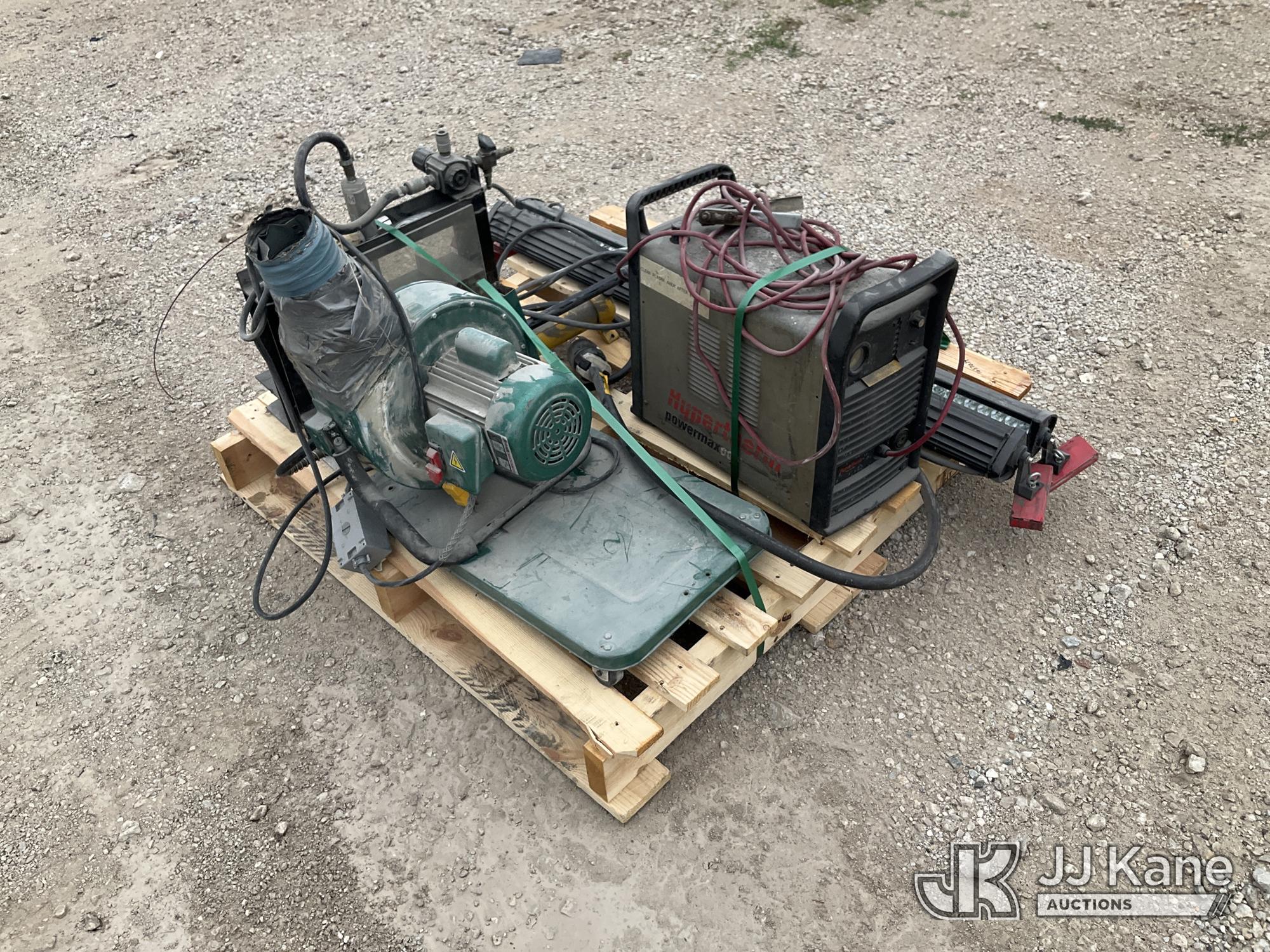 Hypertherm Powermax600 plasma cutting system